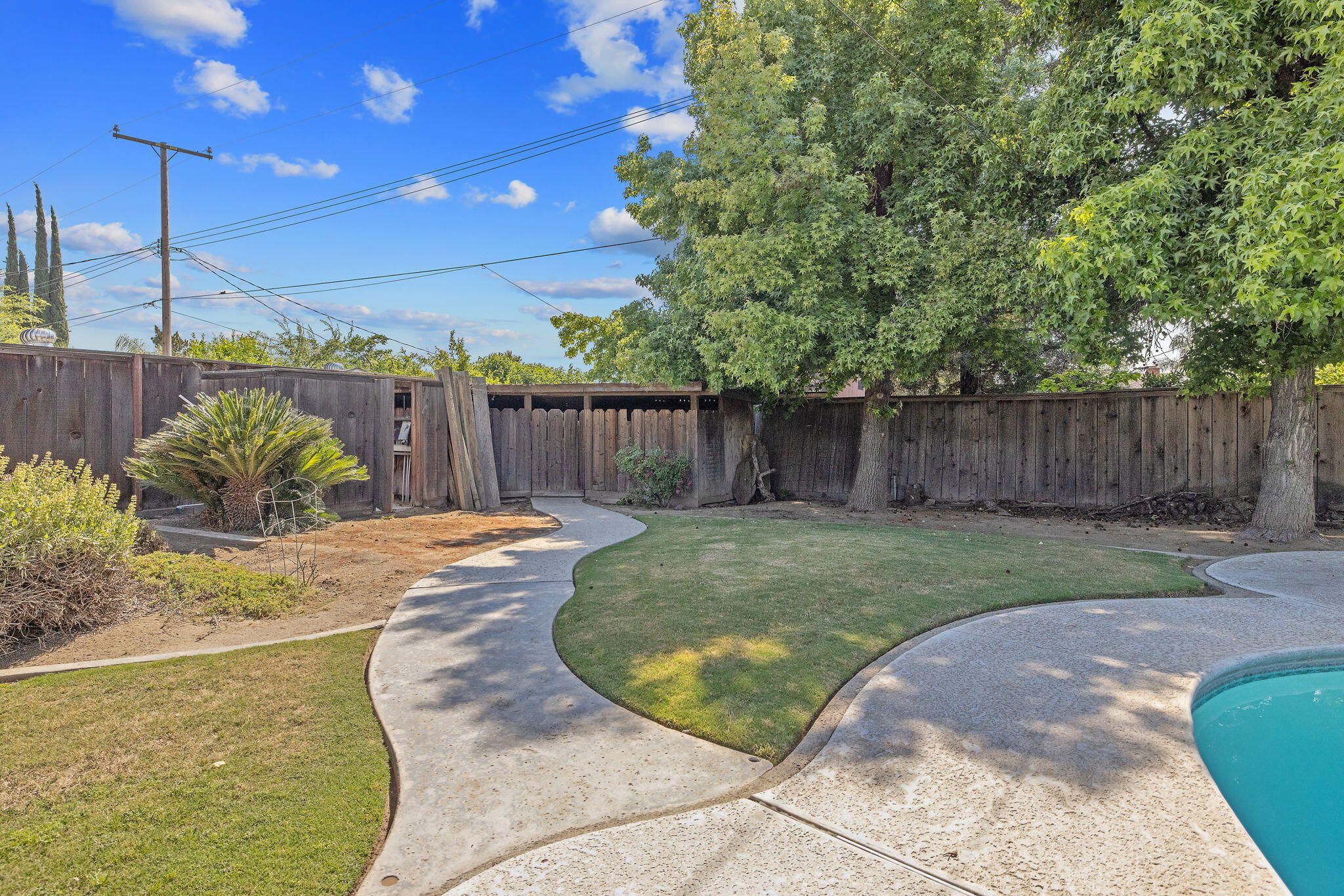 1475 N Westside St, Porterville, CA 93257
