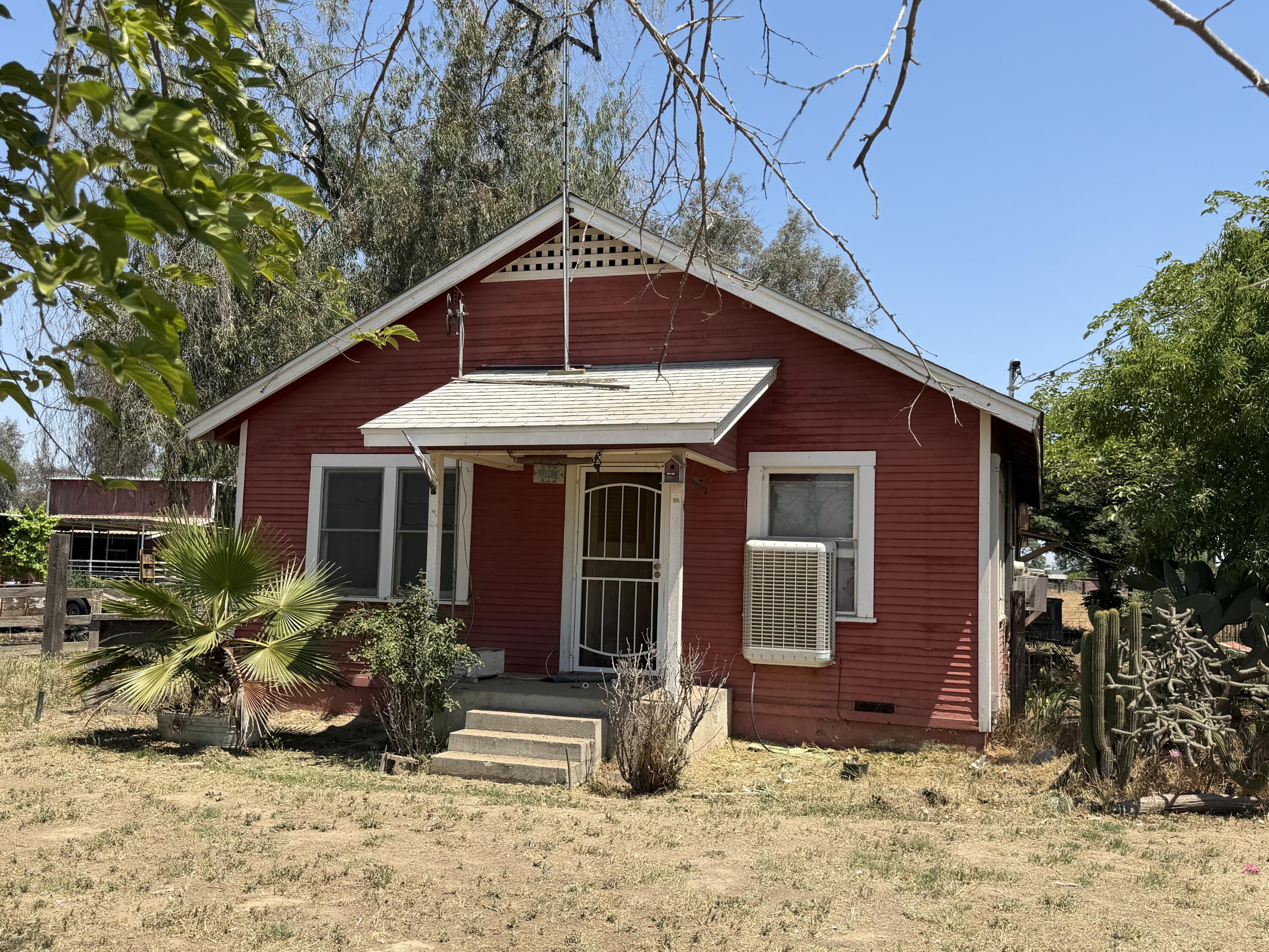 30614 Road 52, Visalia, CA 93291