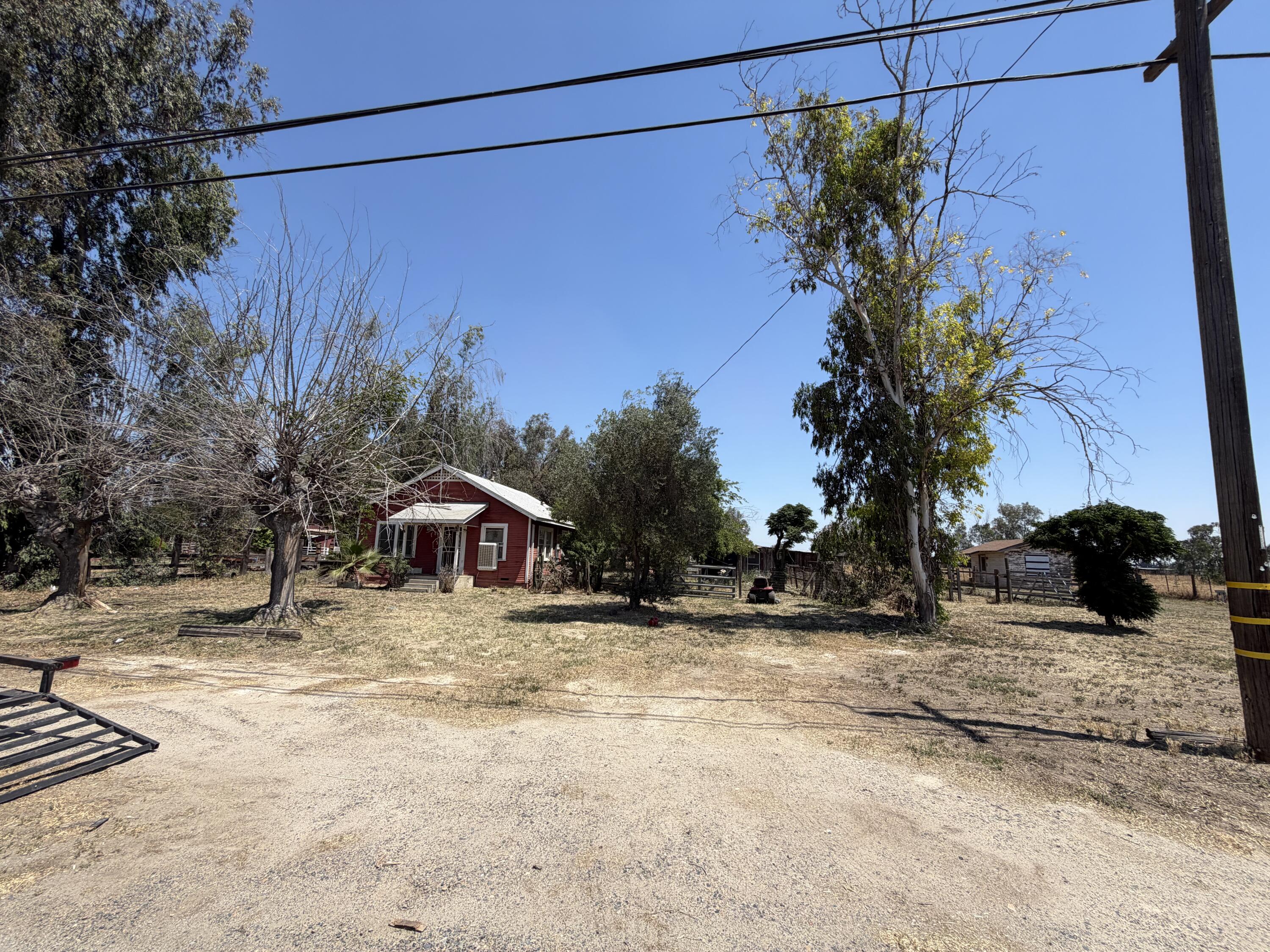 30614 Road 52, Visalia, CA 93291