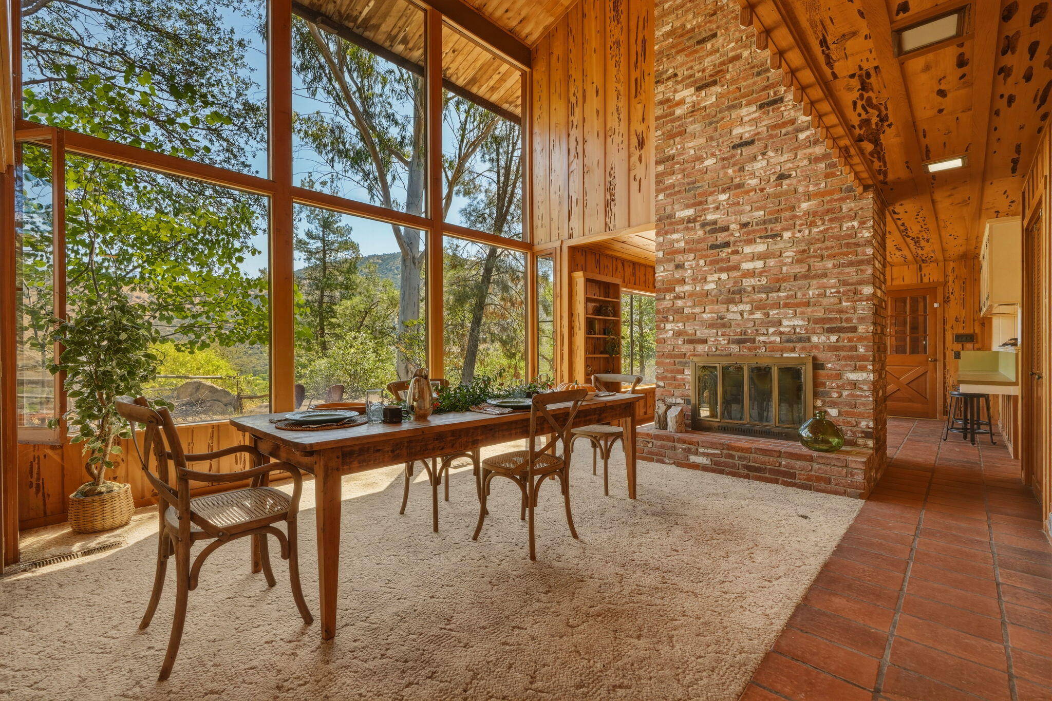 41855 North Fork Dr, Three Rivers, CA 93271