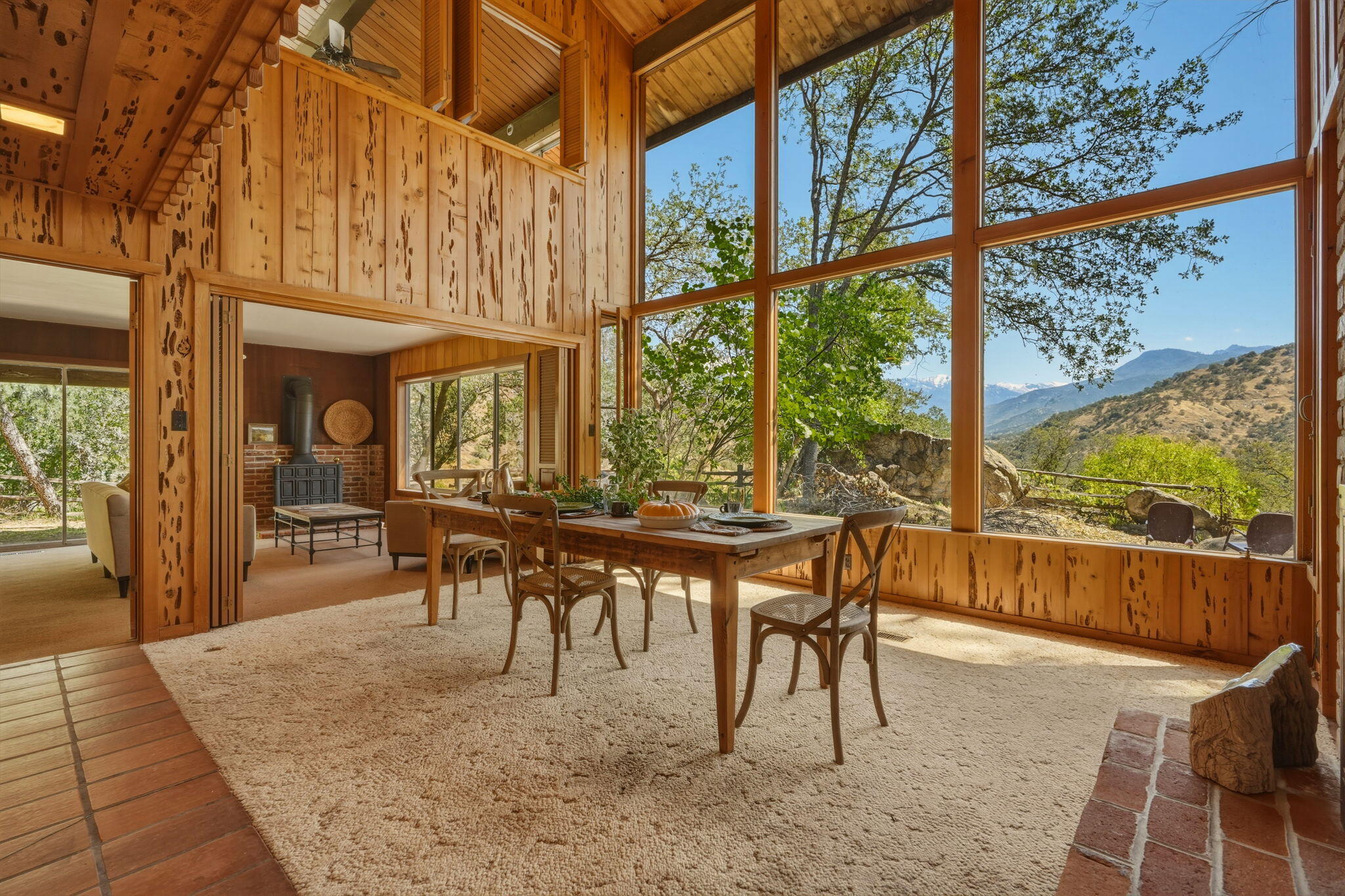 41855 North Fork Dr, Three Rivers, CA 93271