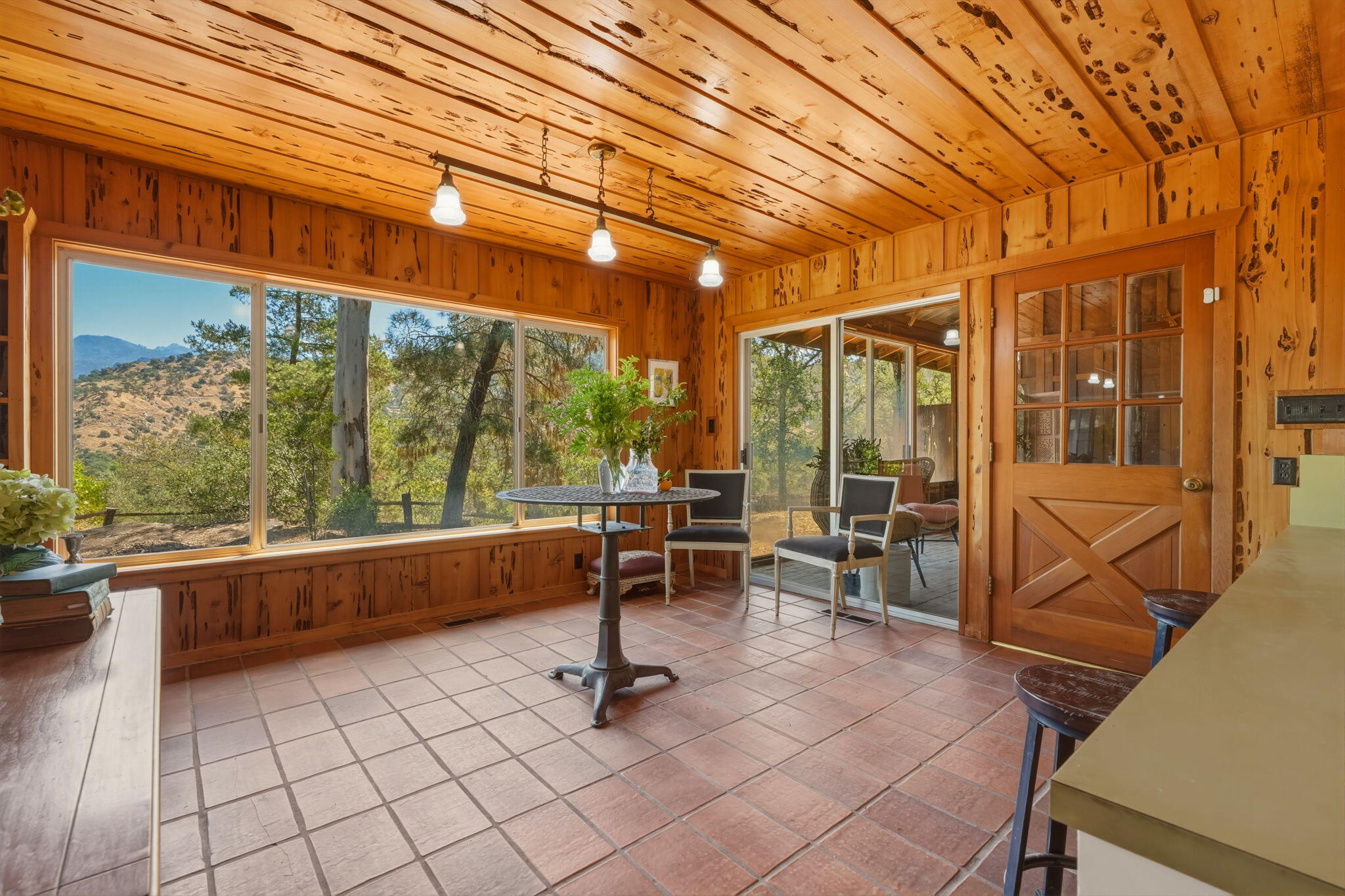 41855 North Fork Dr, Three Rivers, CA 93271