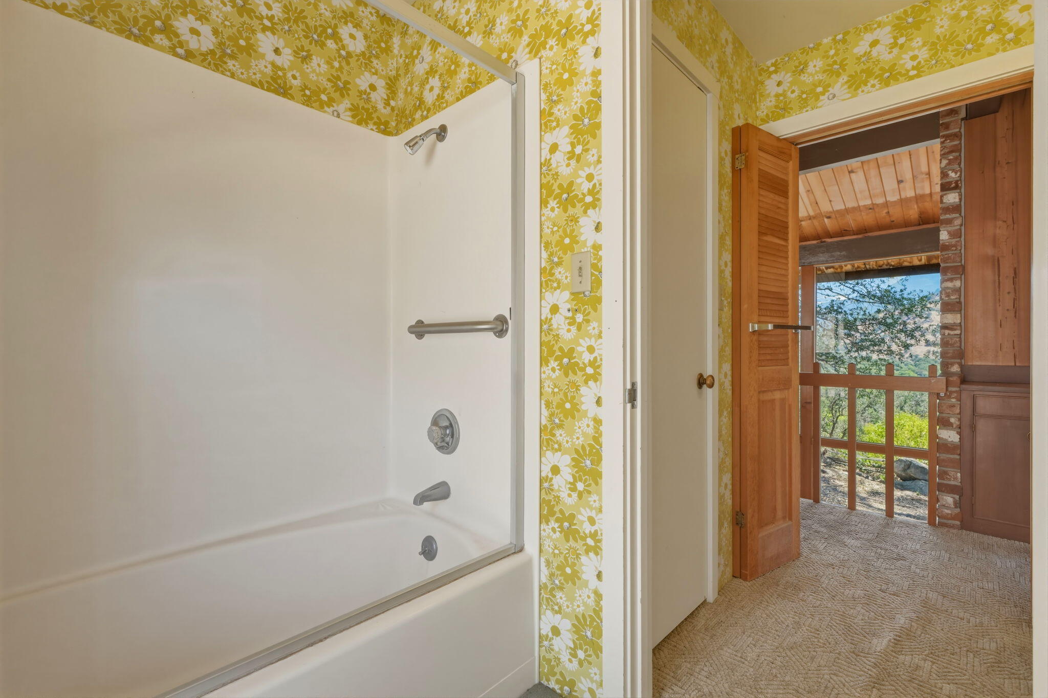 41855 North Fork Dr, Three Rivers, CA 93271