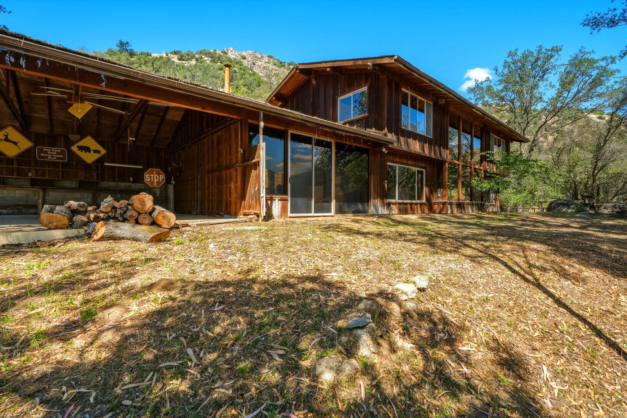 41855 North Fork Dr, Three Rivers, CA 93271