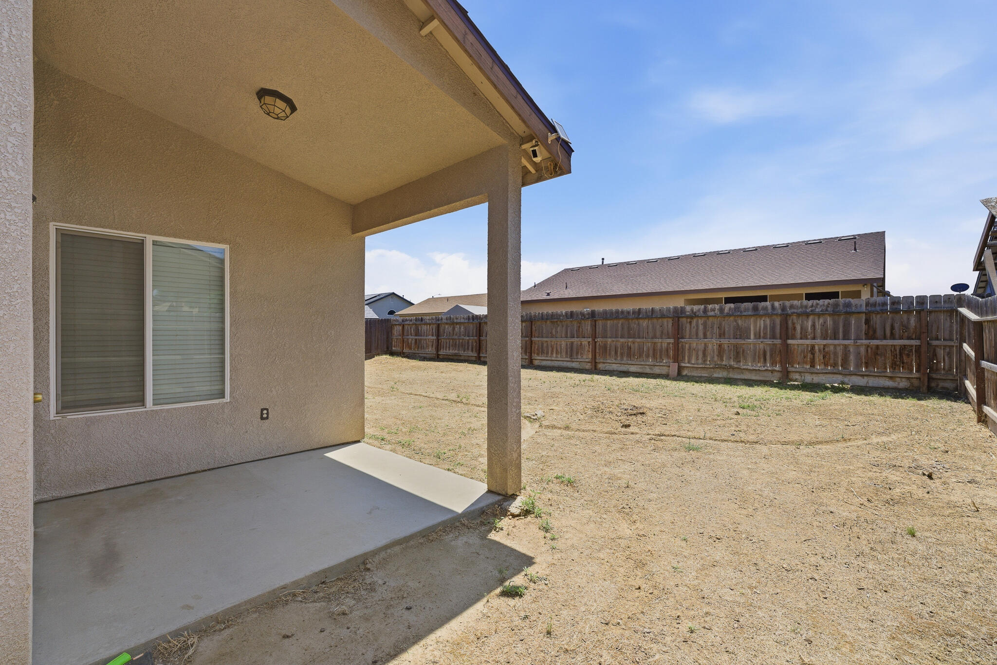 7337 Ashworth Ave, Visalia, CA 93291