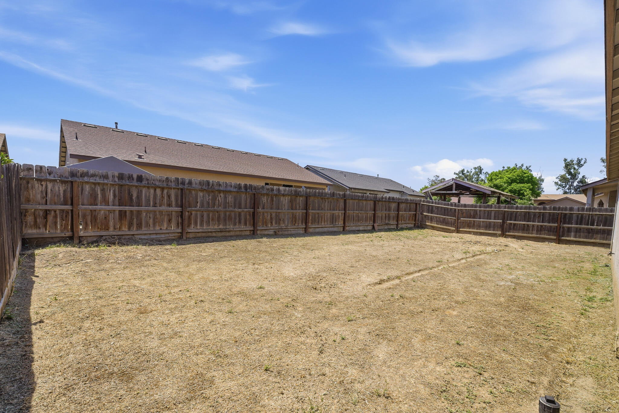 7337 Ashworth Ave, Visalia, CA 93291