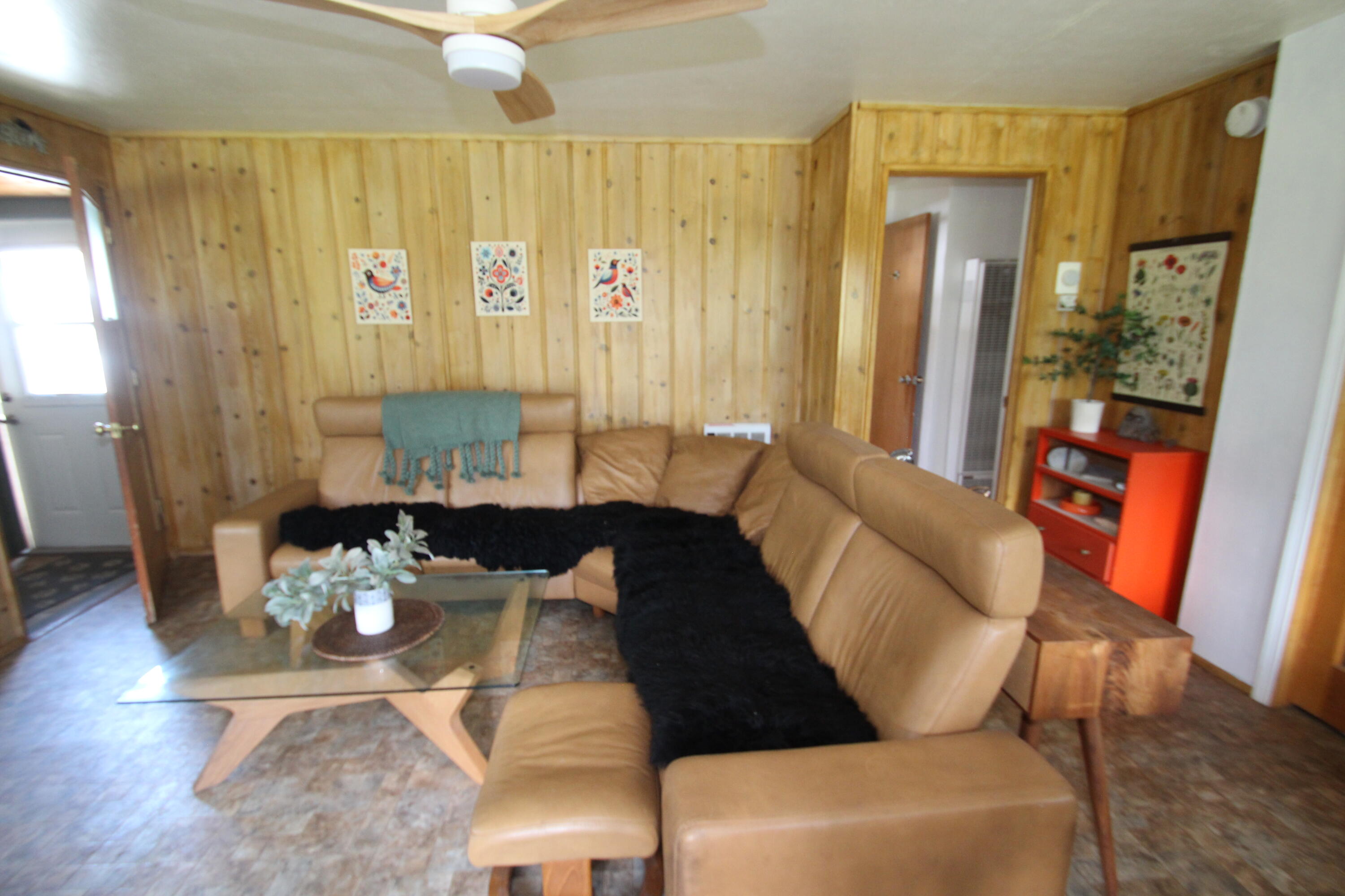 427 Sutherland, Springville, CA 93265