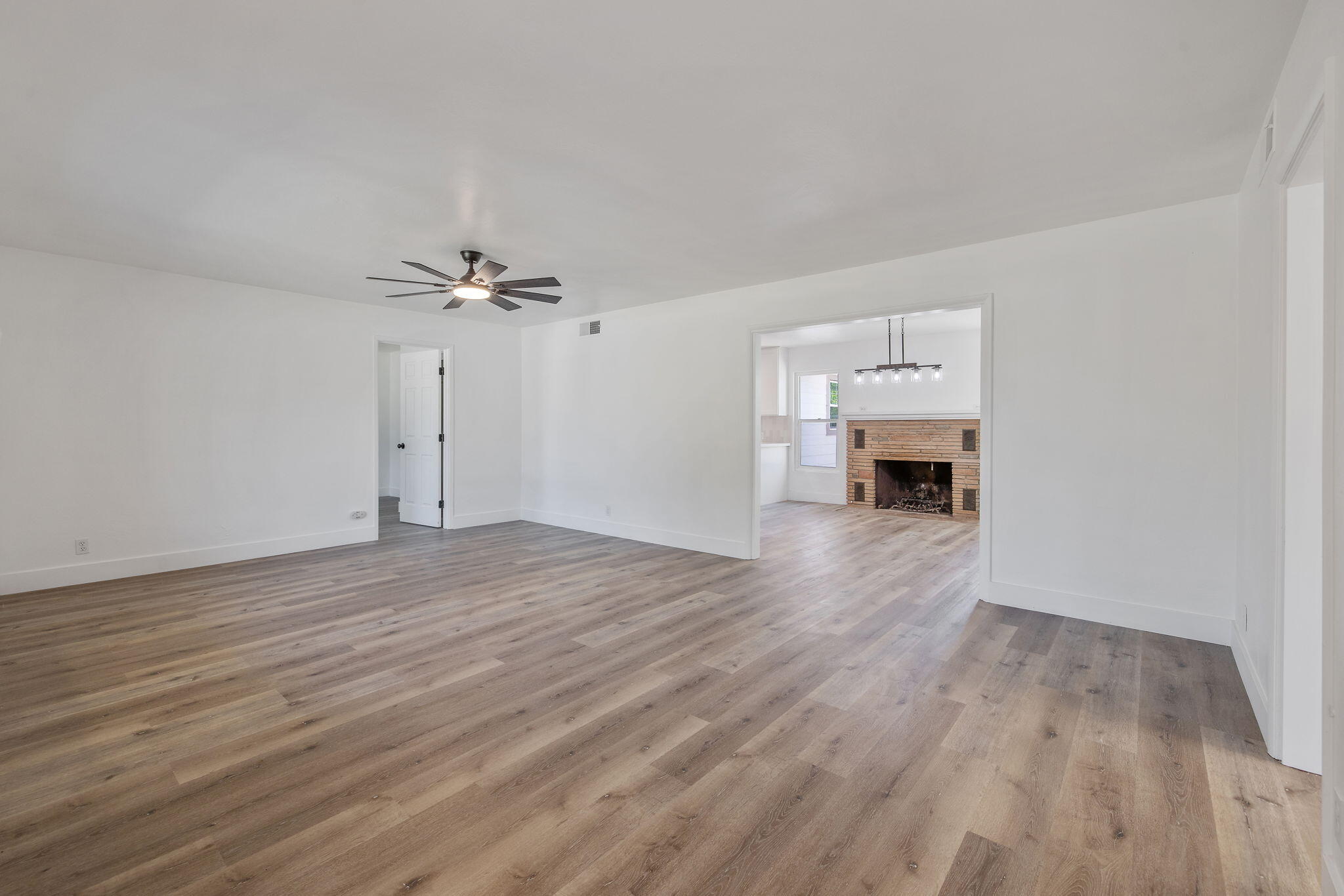 461 N Cottage St, Porterville, CA 93257