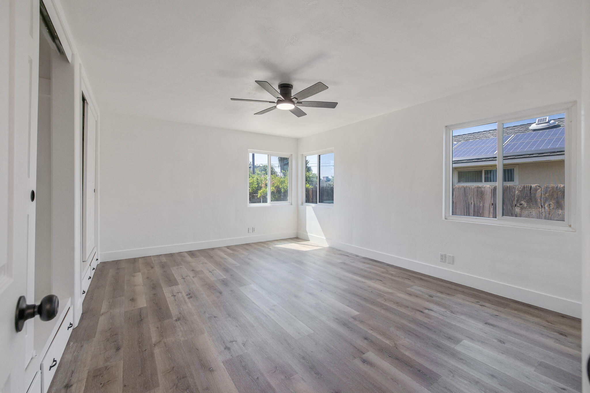 461 N Cottage St, Porterville, CA 93257