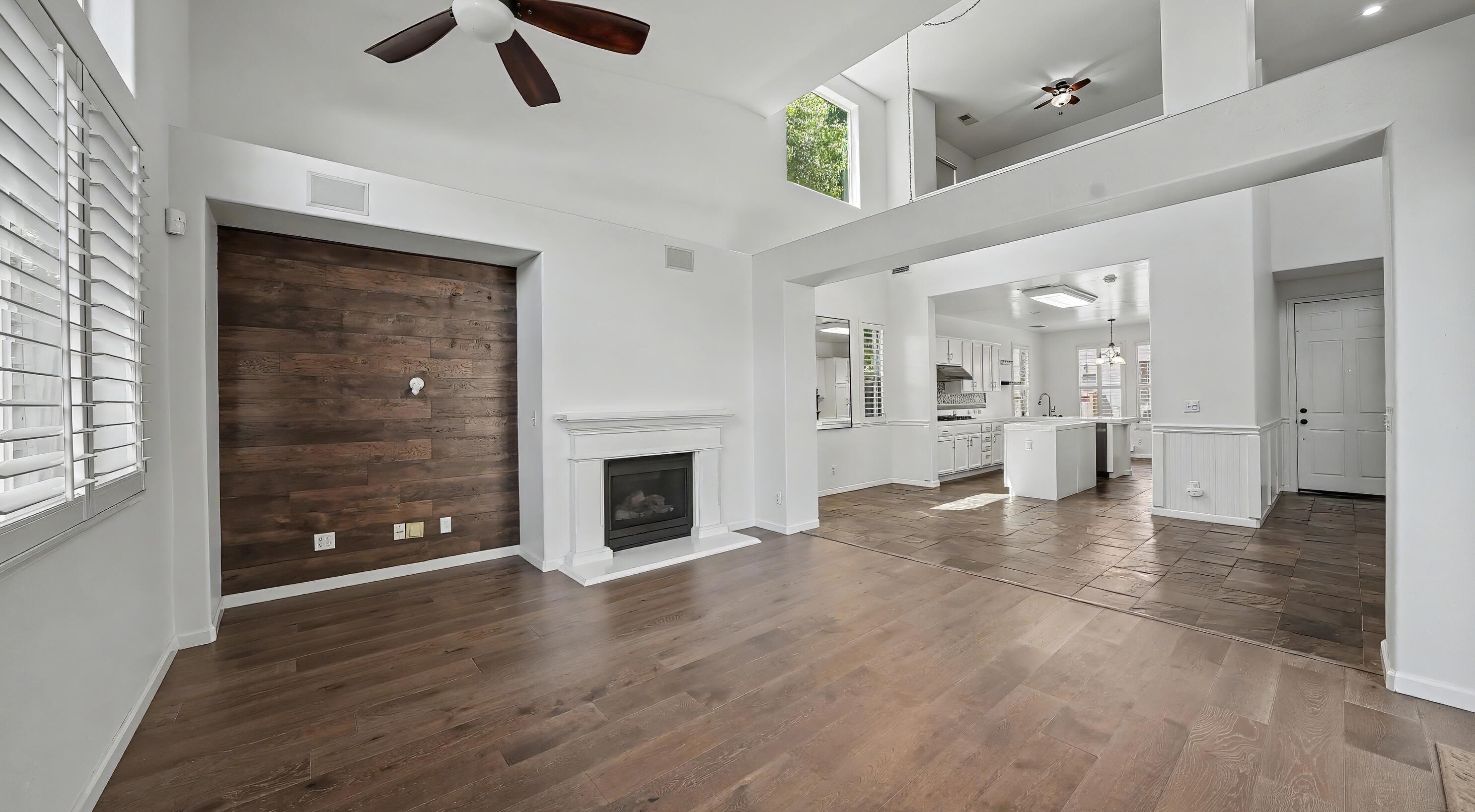 1534 N Oliveto Ct, Visalia, CA 93291