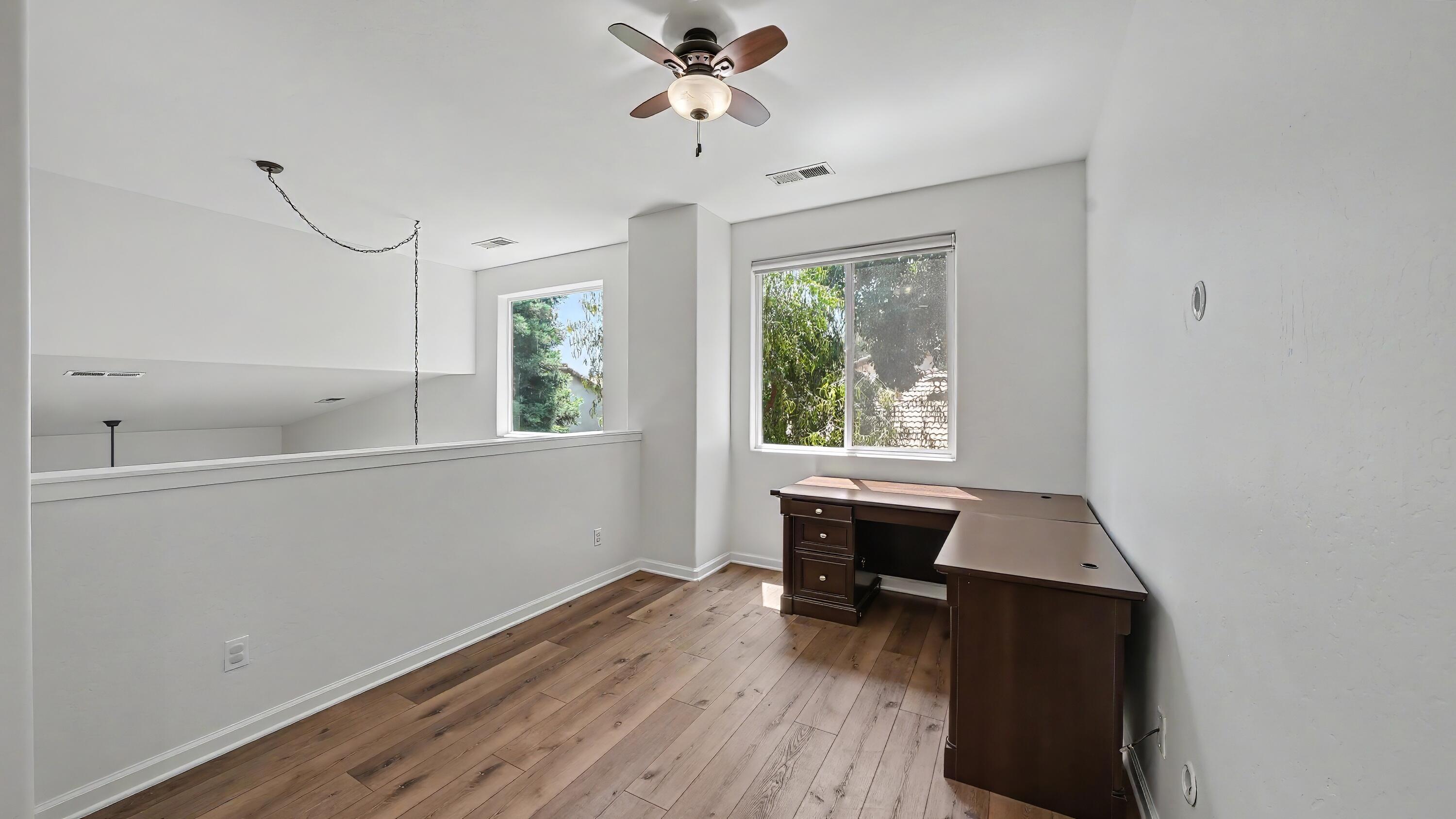 1534 N Oliveto Ct, Visalia, CA 93291