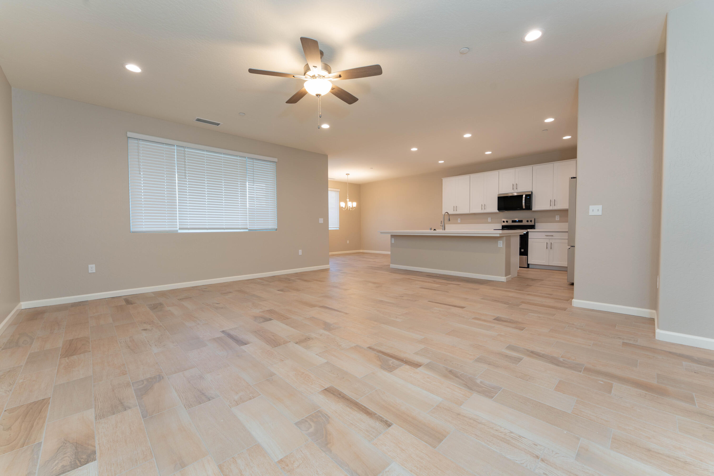 30480 Bellwood Rd, Visalia, CA 93291