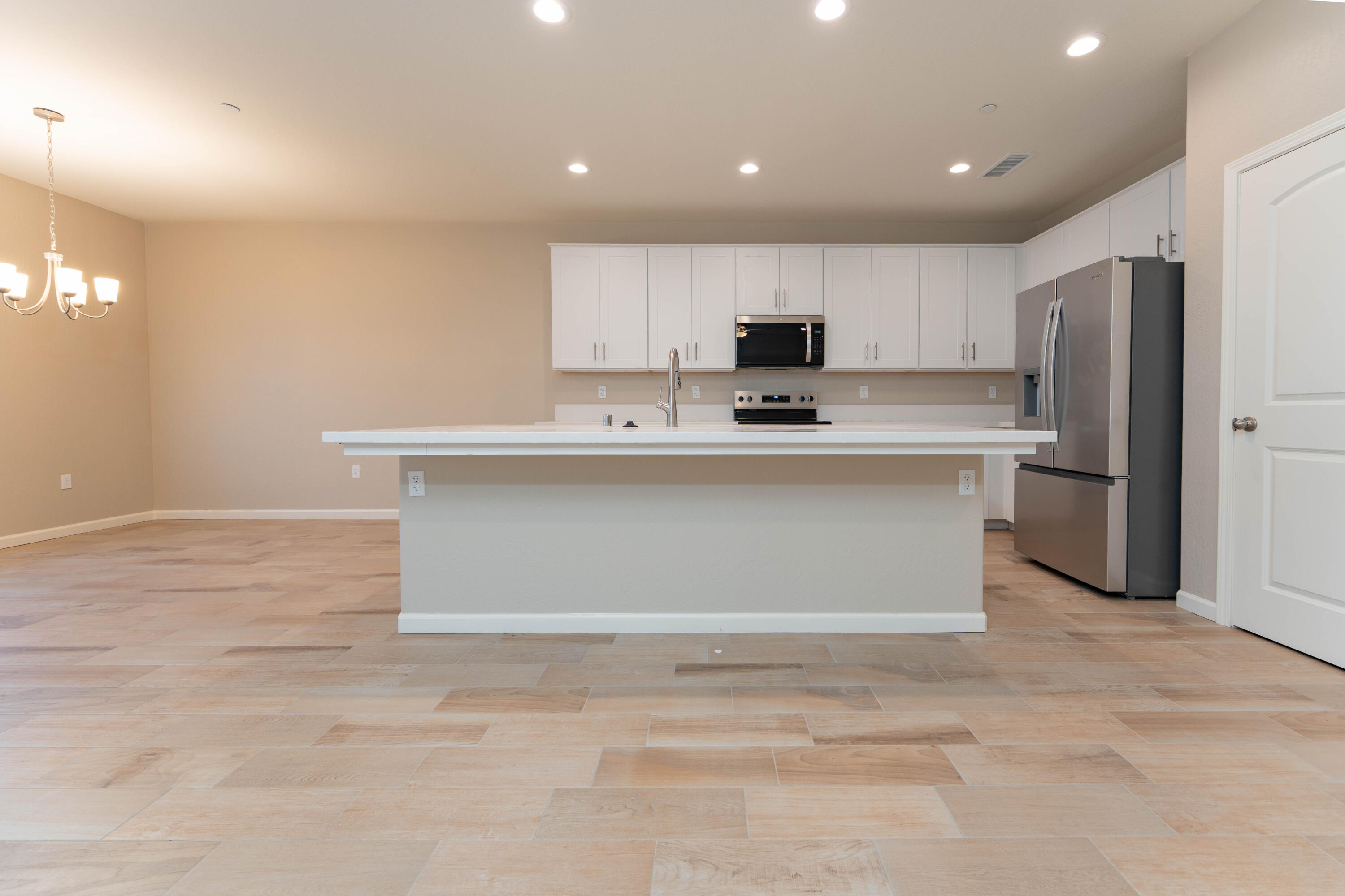30480 Bellwood Rd, Visalia, CA 93291