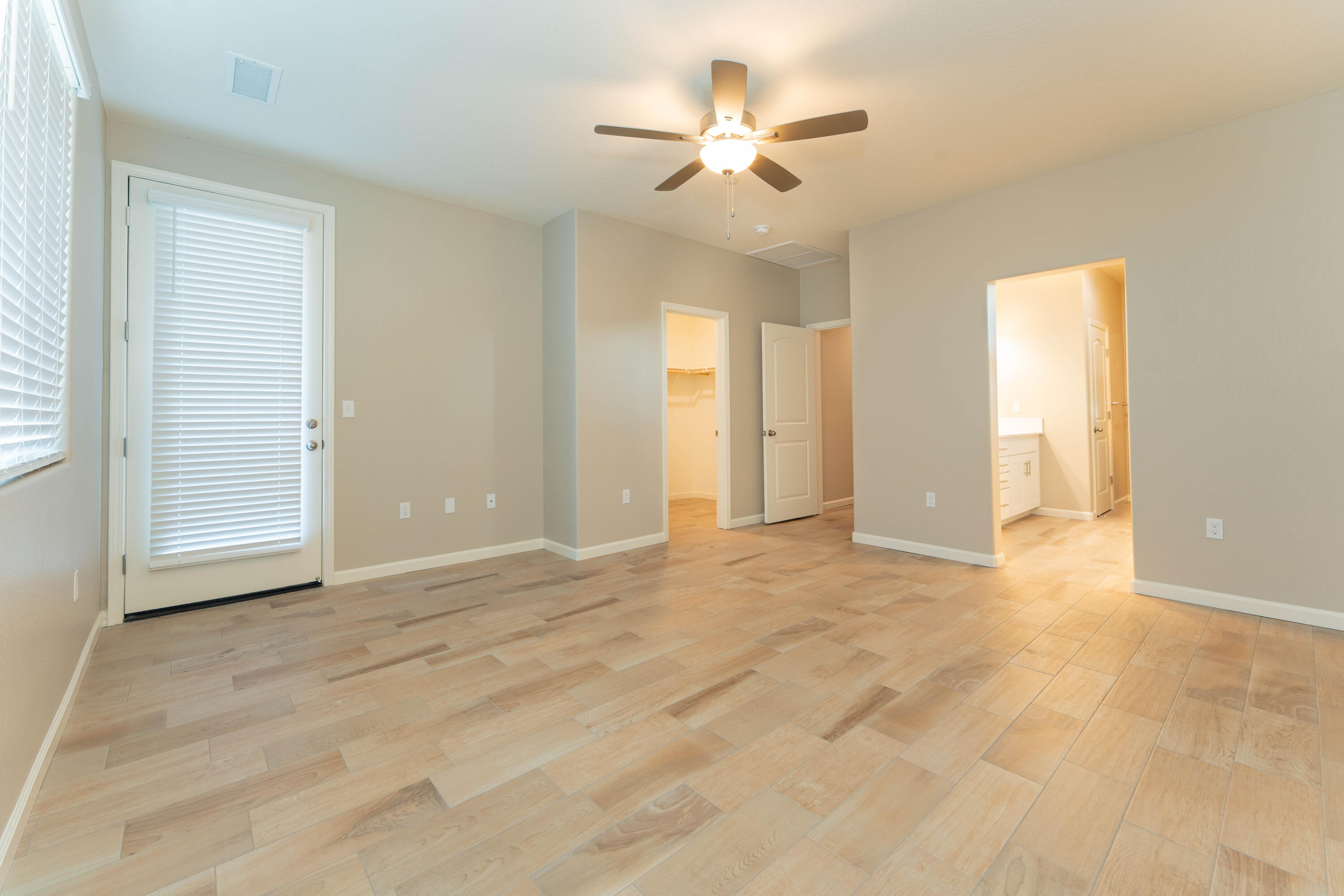 30480 Bellwood Rd, Visalia, CA 93291