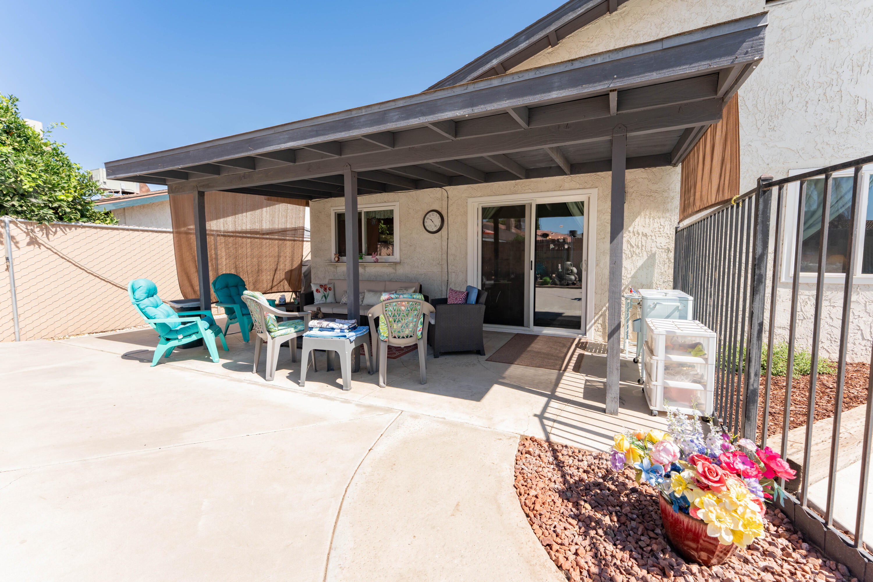 1681 W Wall Ln, Porterville, CA 93257