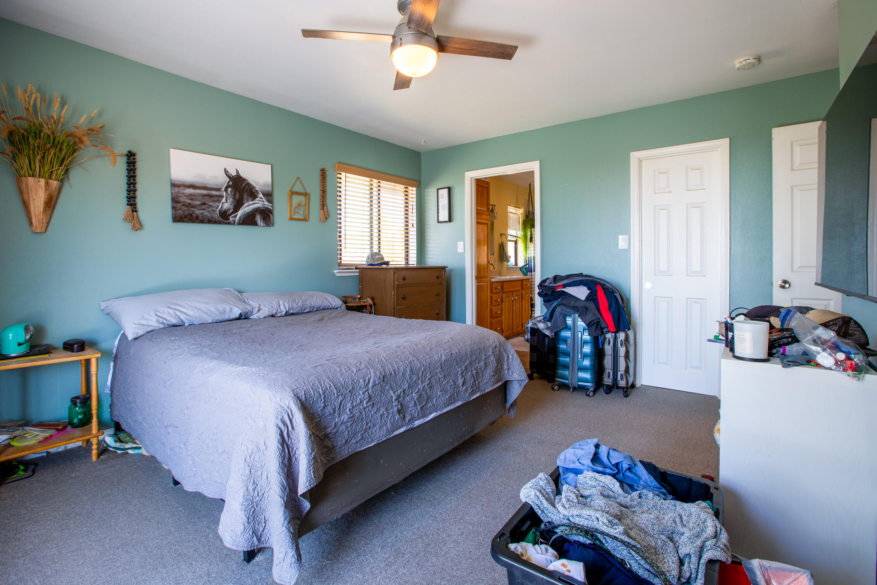 34141 Bronco Ln, Yokuts Valley, CA 93675