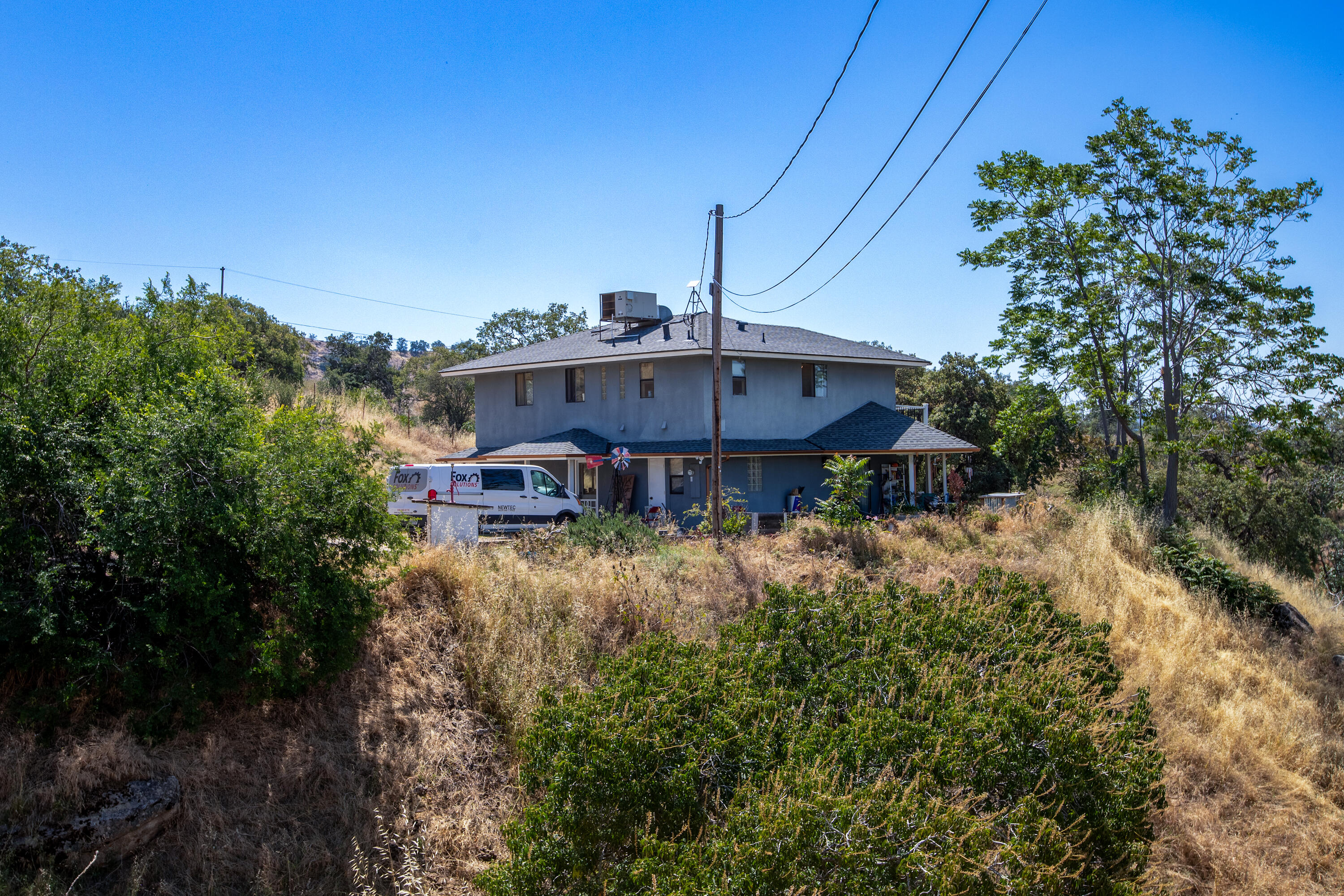 34141 Bronco Ln, Yokuts Valley, CA 93675