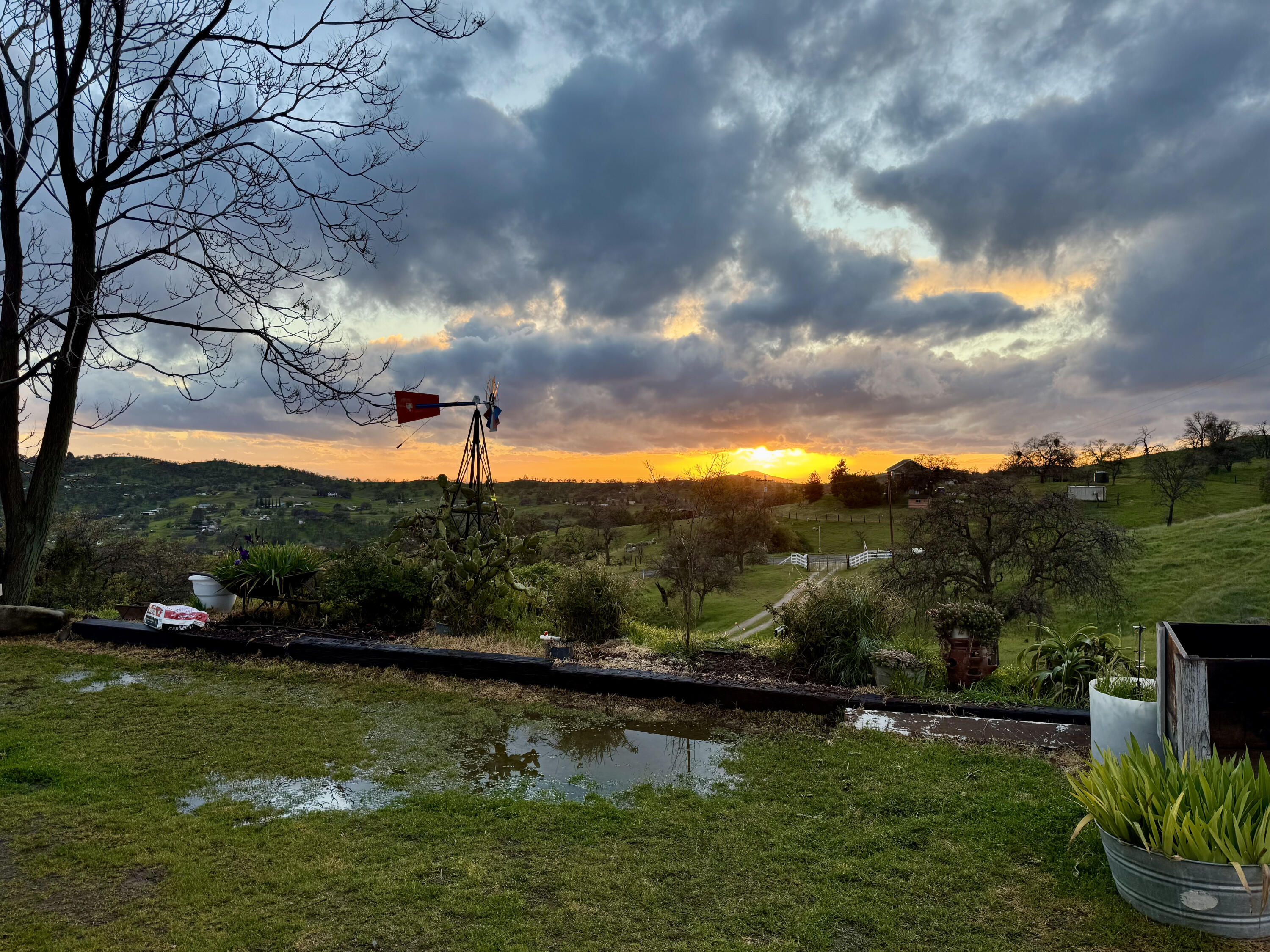 34141 Bronco Ln, Yokuts Valley, CA 93675