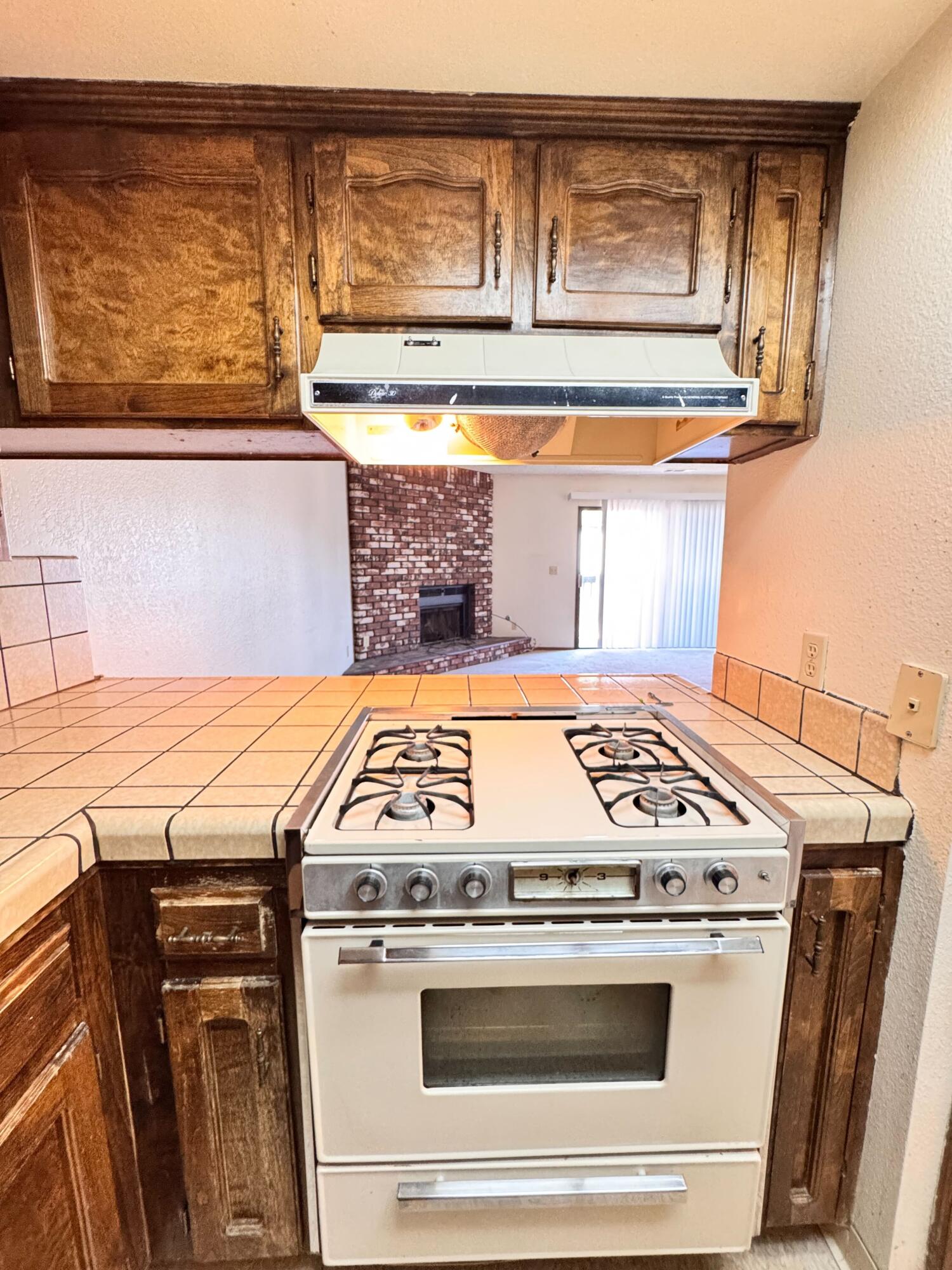 511 N Murry St, Porterville, CA 93257