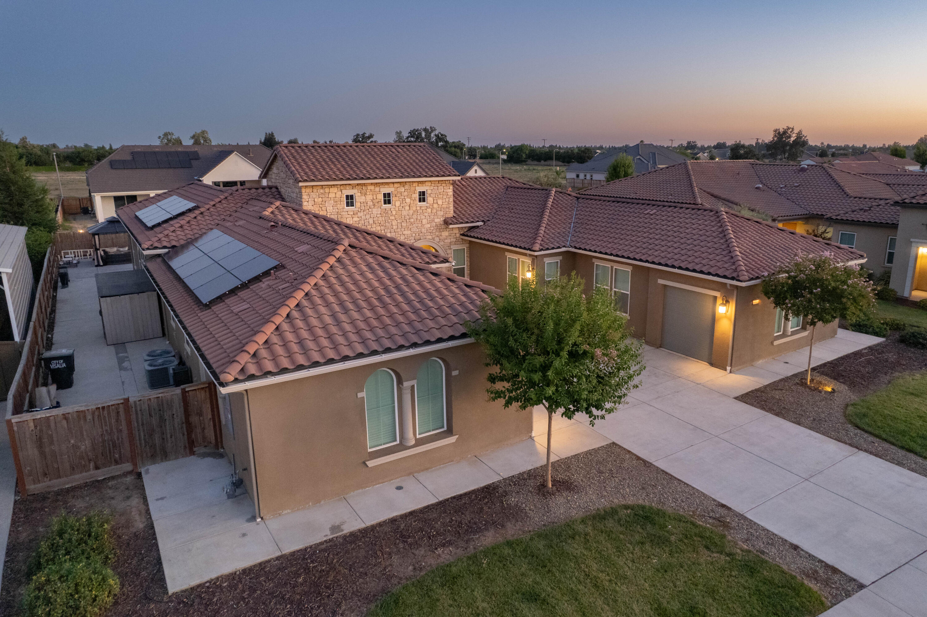 3601 W Lark Ave, Visalia, CA 93291