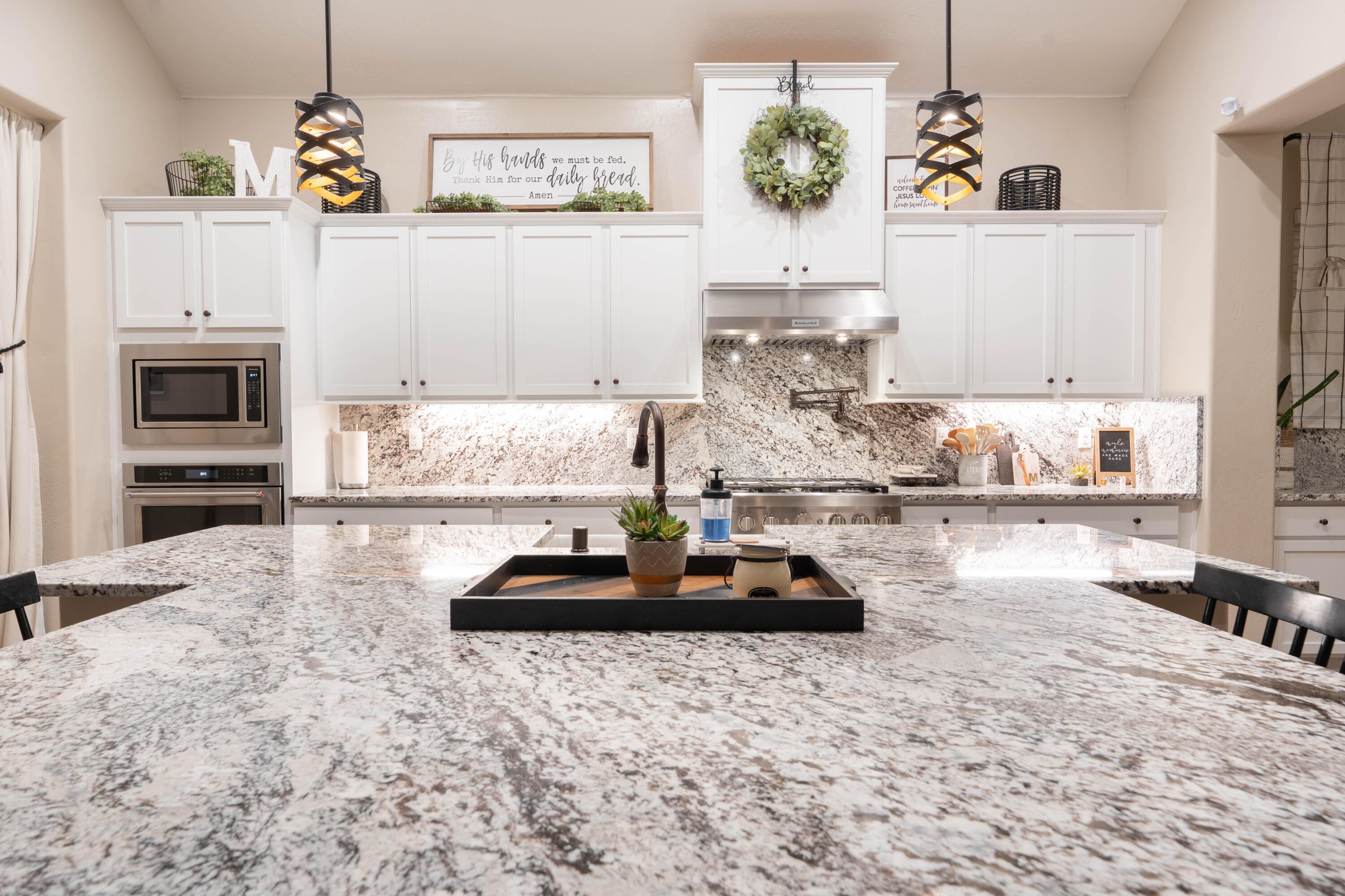 3601 W Lark Ave, Visalia, CA 93291