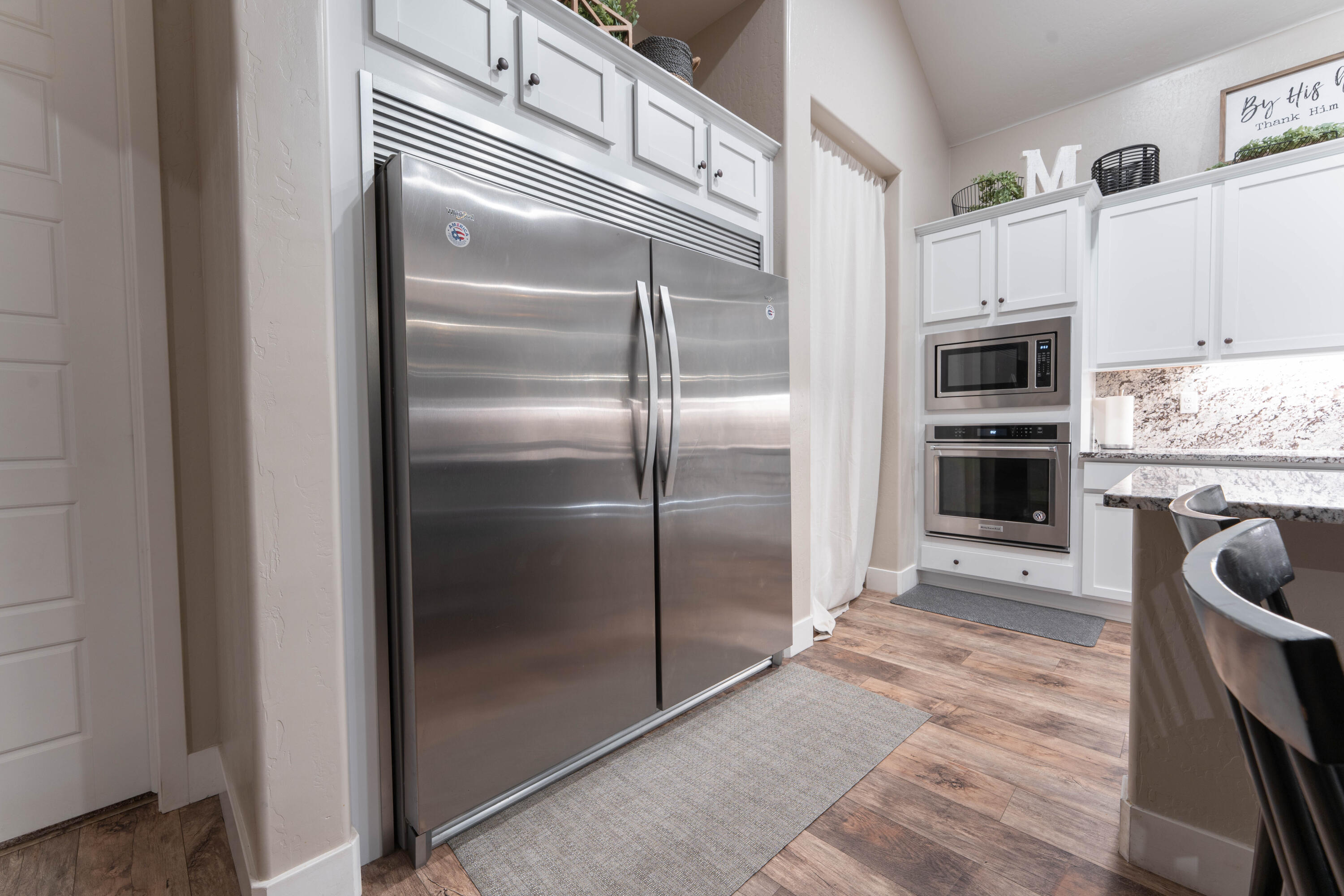 3601 W Lark Ave, Visalia, CA 93291