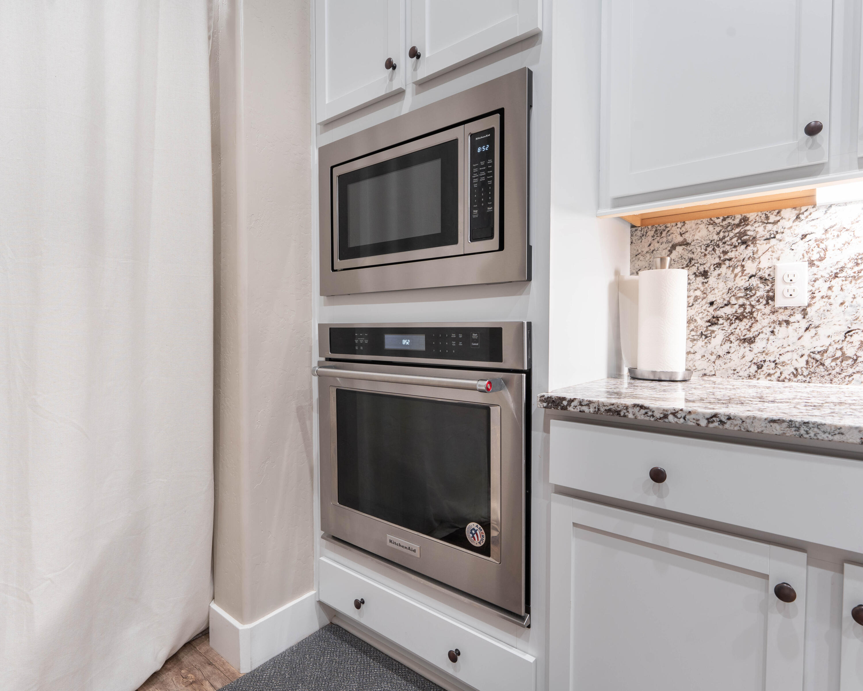 3601 W Lark Ave, Visalia, CA 93291