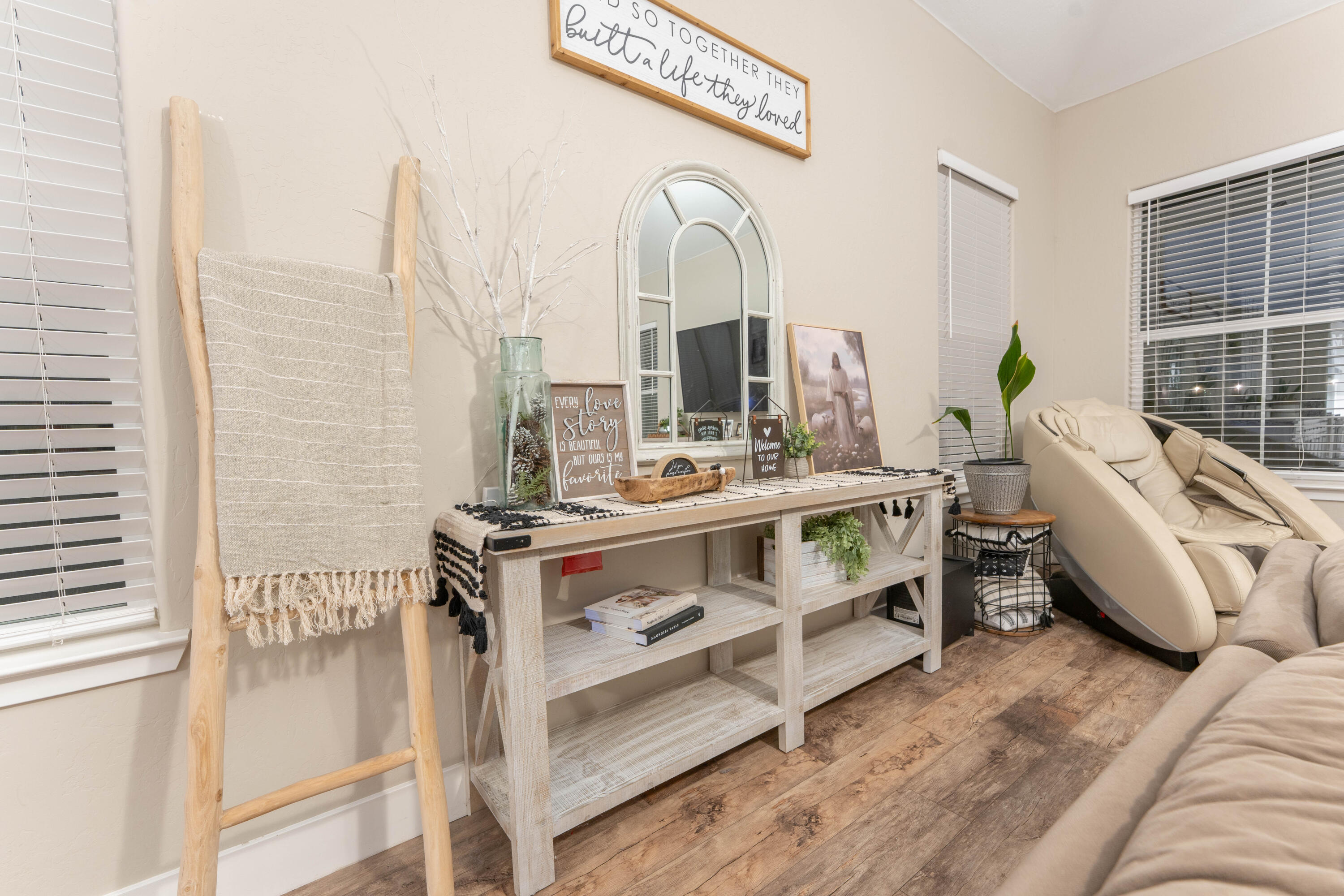 3601 W Lark Ave, Visalia, CA 93291