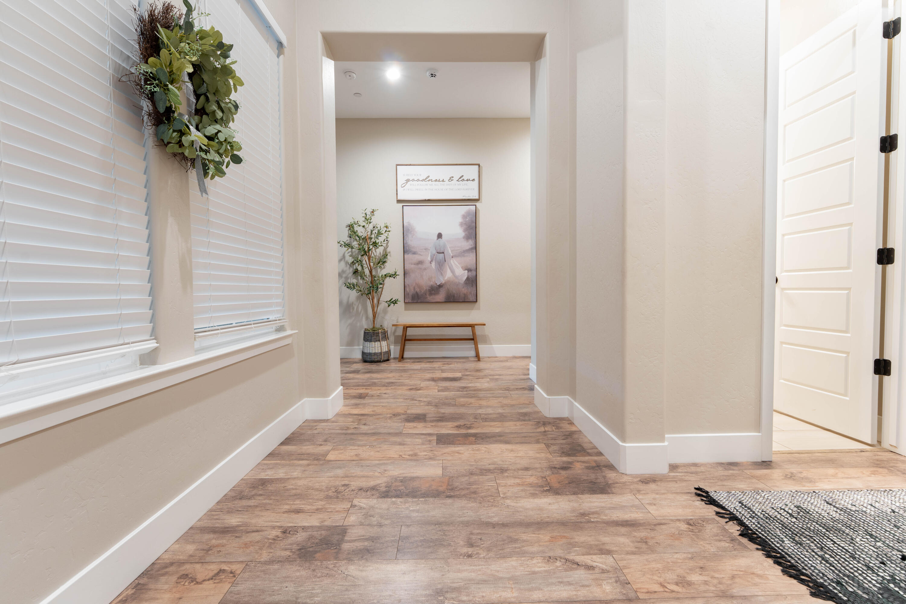 3601 W Lark Ave, Visalia, CA 93291