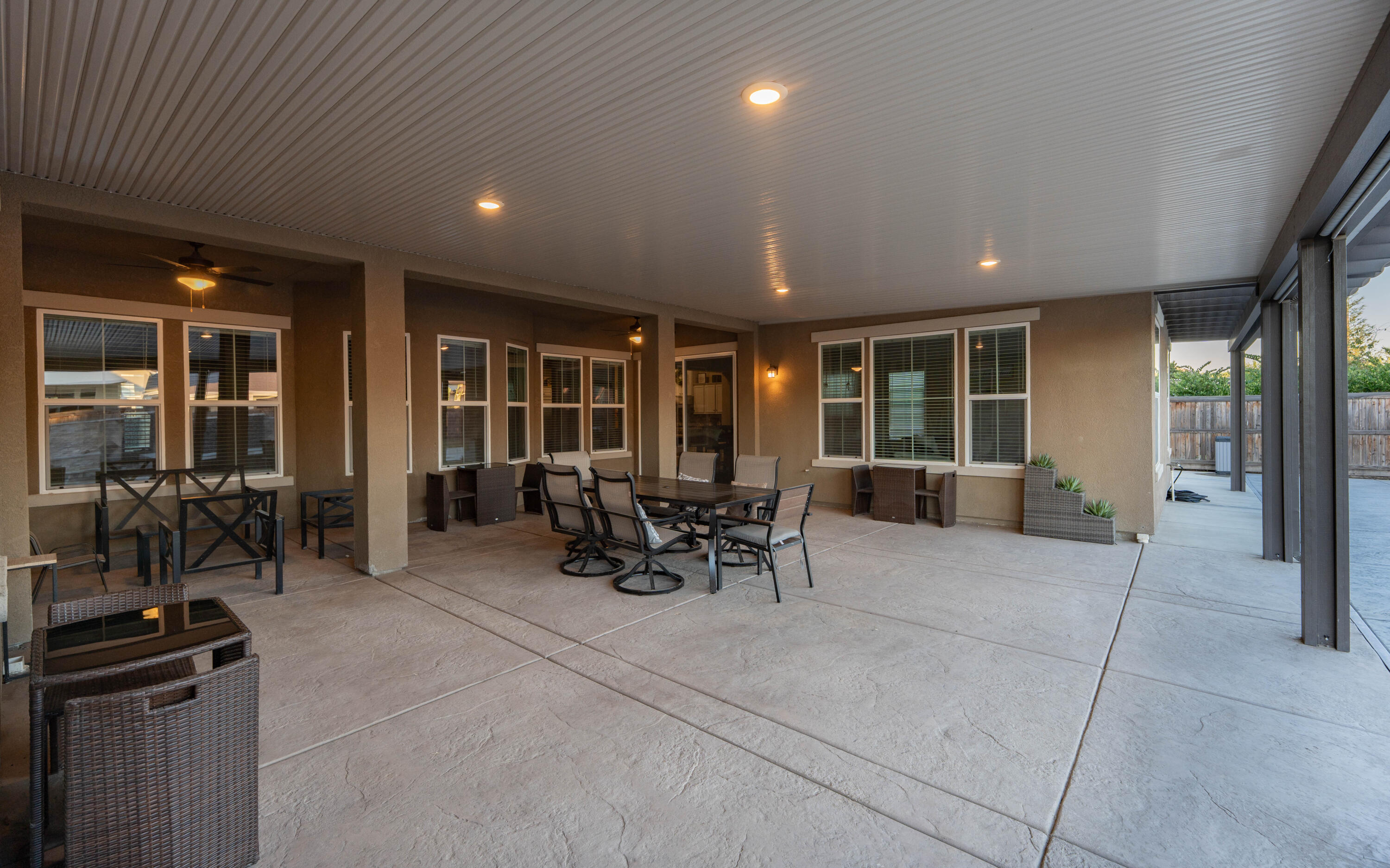 3601 W Lark Ave, Visalia, CA 93291