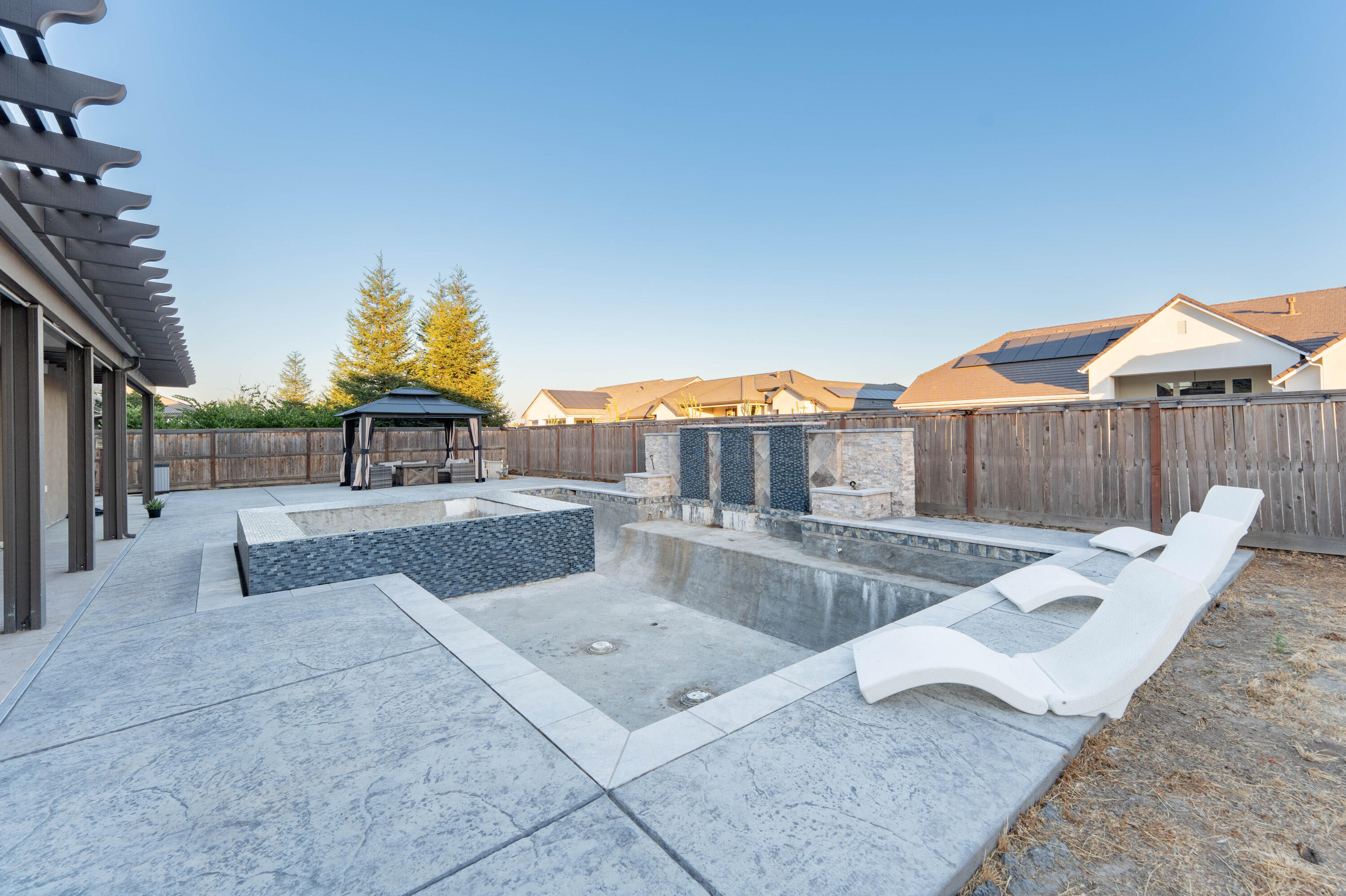 3601 W Lark Ave, Visalia, CA 93291