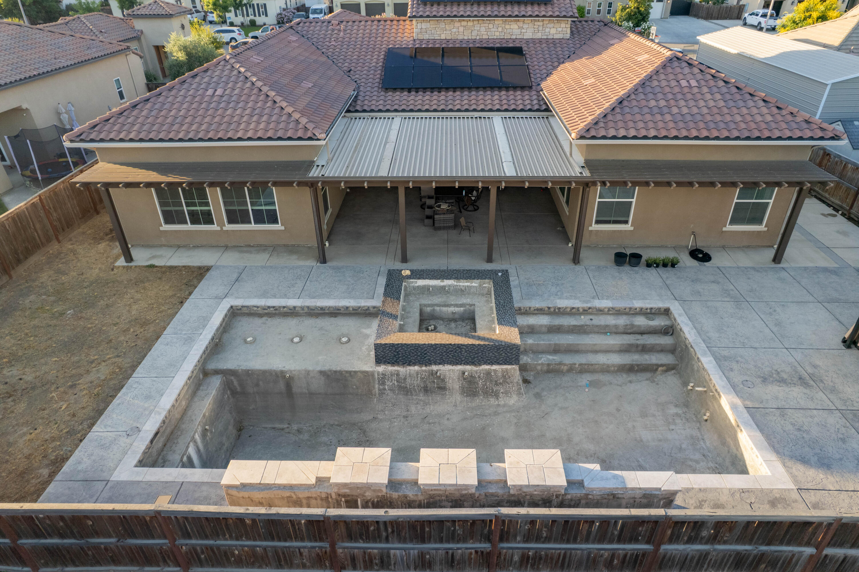 3601 W Lark Ave, Visalia, CA 93291