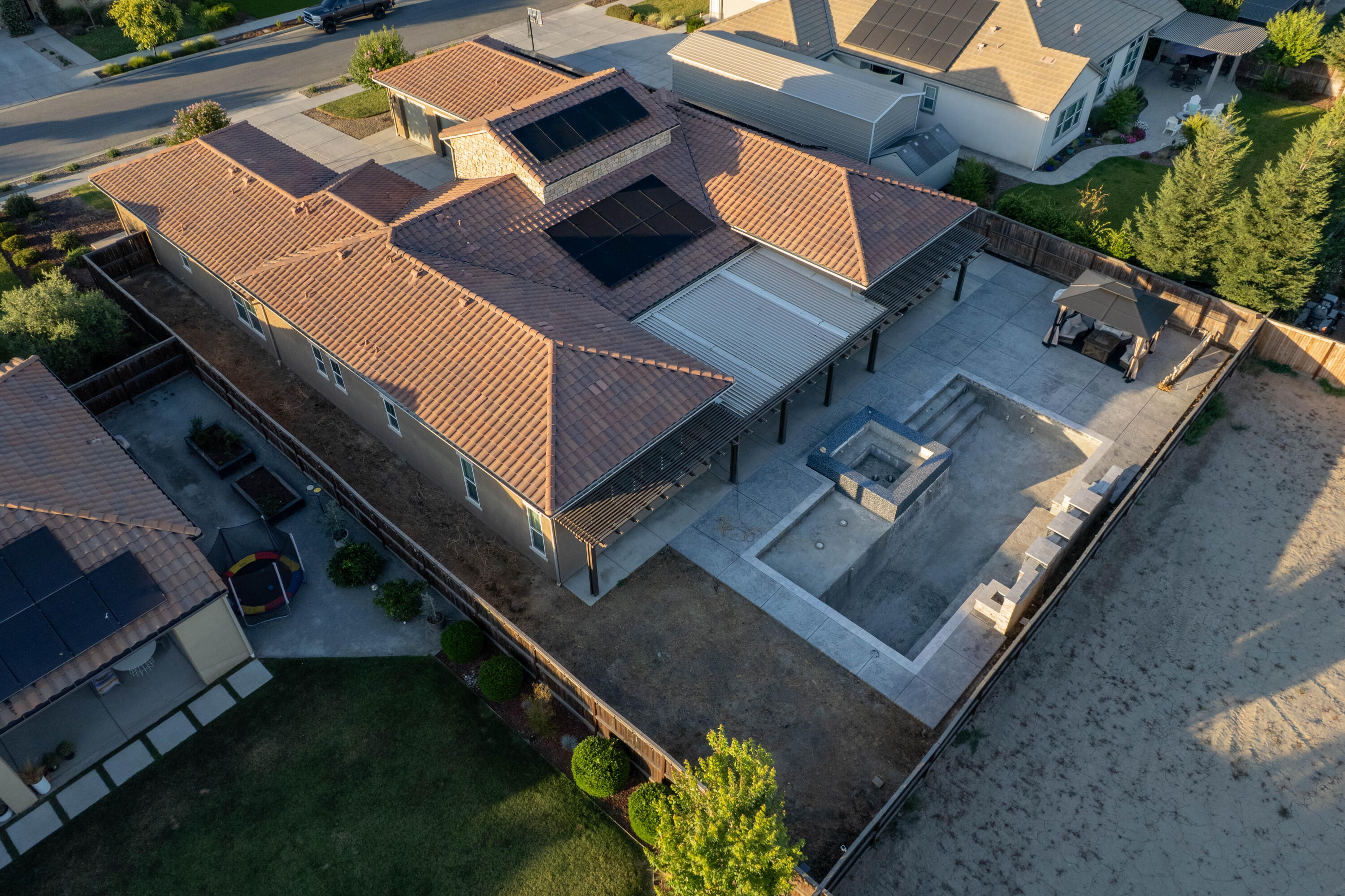 3601 W Lark Ave, Visalia, CA 93291