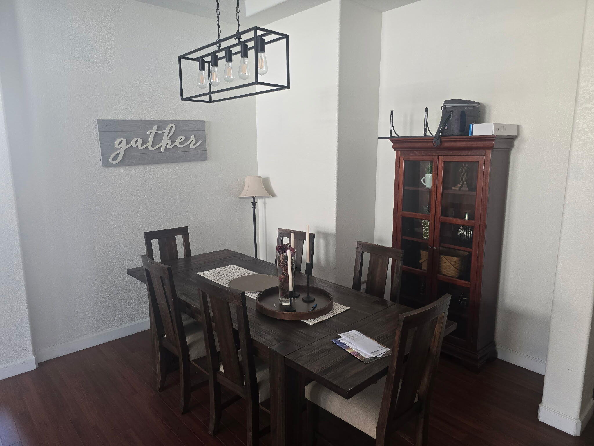 1239 Linda Way, Porterville, CA 93257