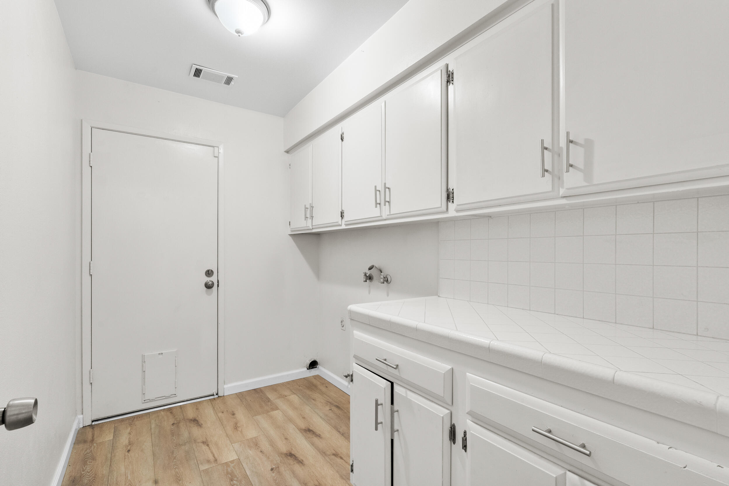 3217 W Whitendale Ave, Visalia, CA 93277