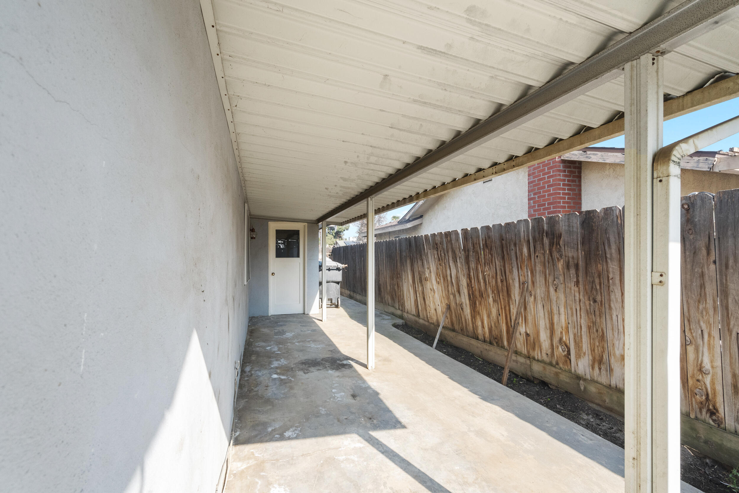 3217 W Whitendale Ave, Visalia, CA 93277