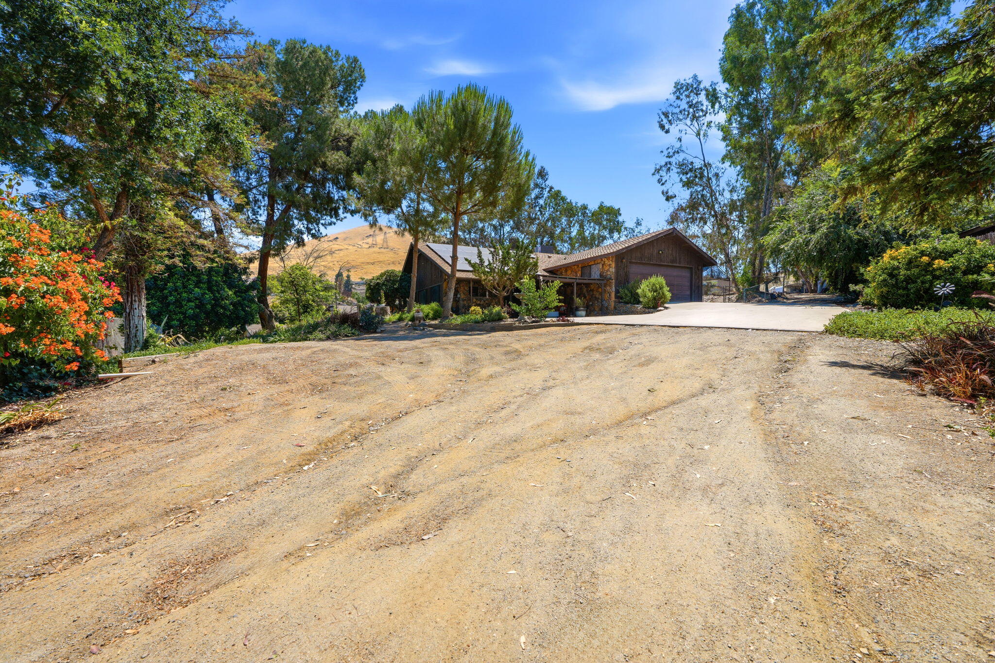 28843 California 190, Porterville, CA 93257