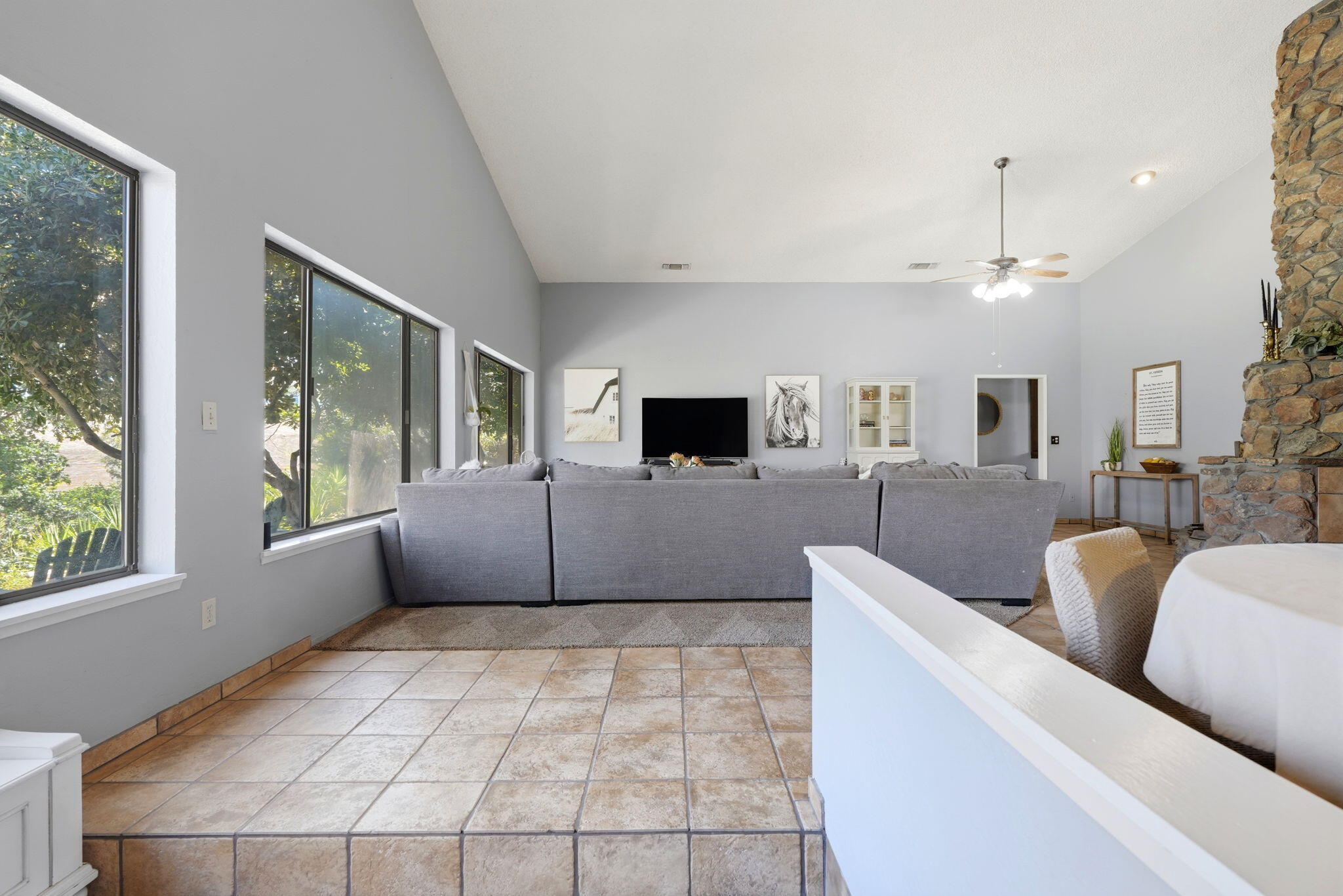 28843 California 190, Porterville, CA 93257