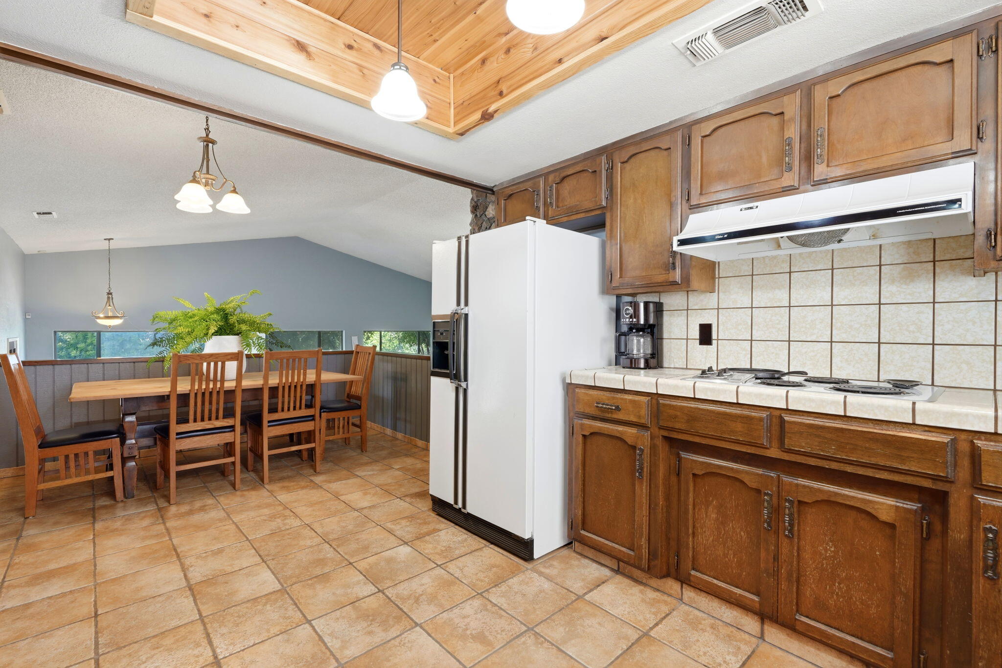 28843 California 190, Porterville, CA 93257