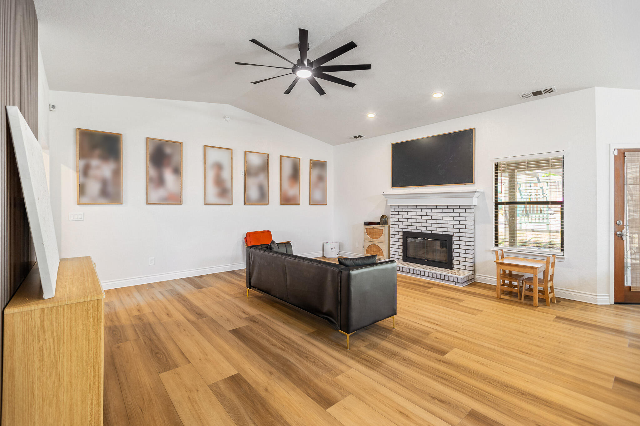 25 Fairway Dr, Porterville, CA 93257
