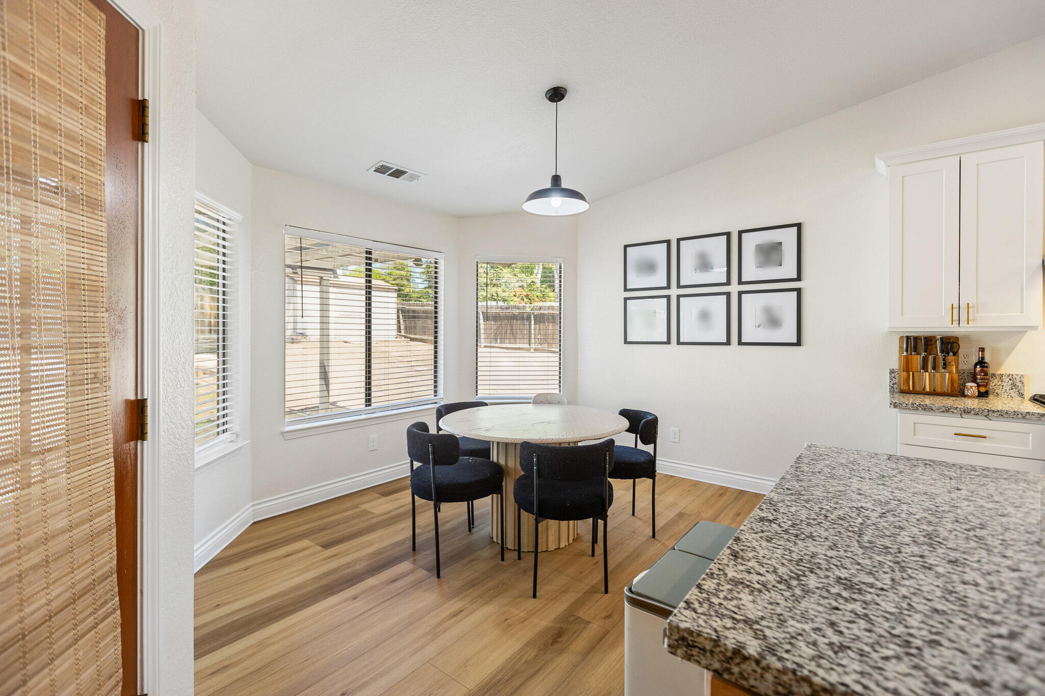 25 Fairway Dr, Porterville, CA 93257