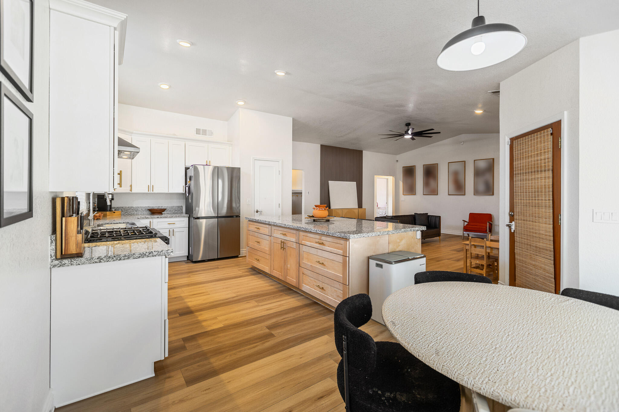 25 Fairway Dr, Porterville, CA 93257