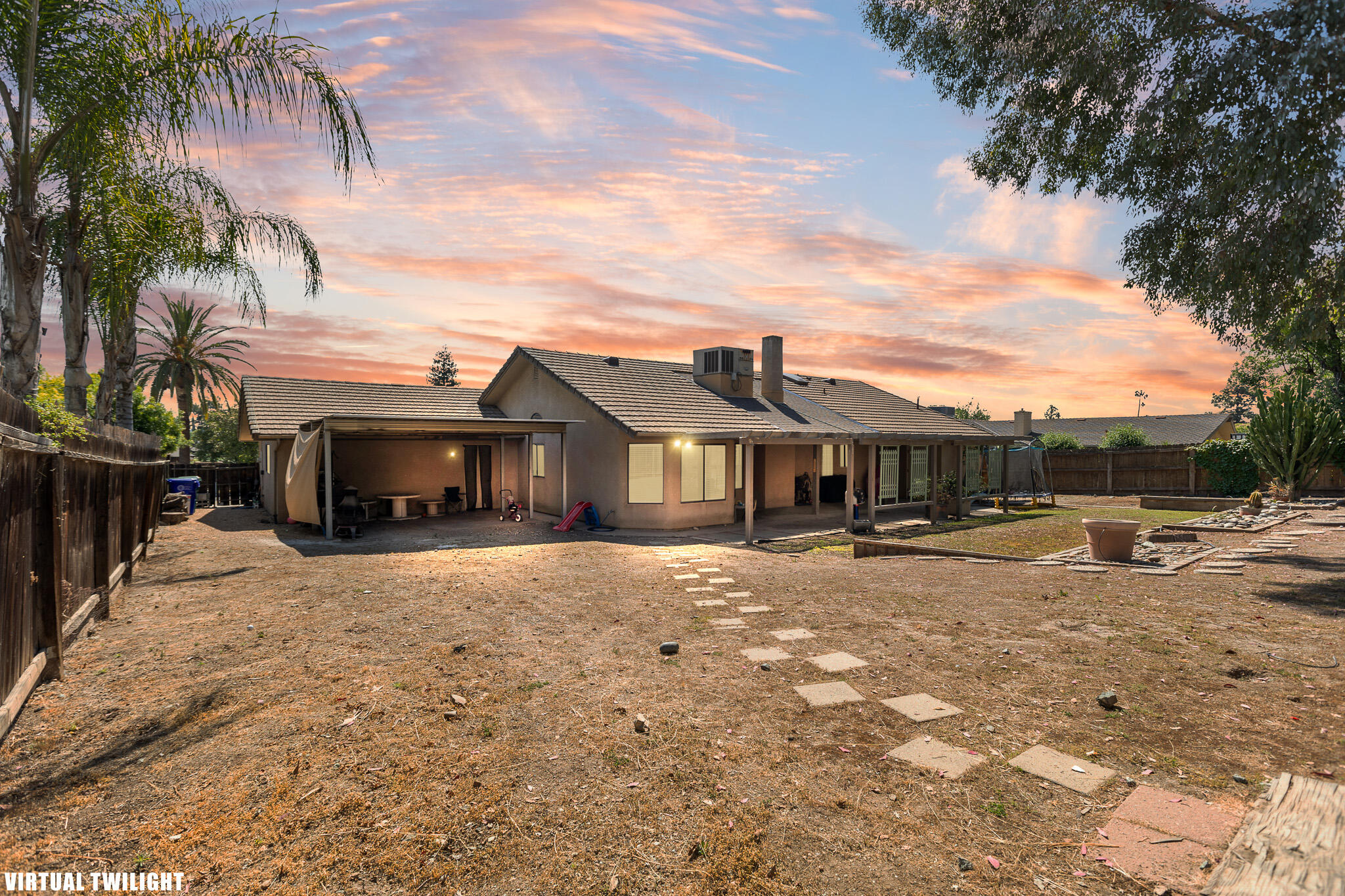 25 Fairway Dr, Porterville, CA 93257