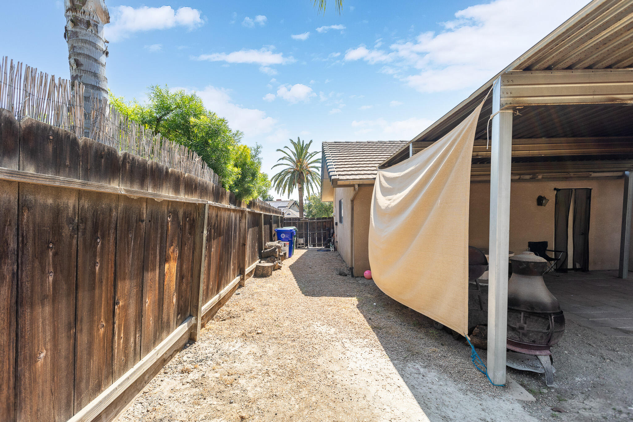 25 Fairway Dr, Porterville, CA 93257
