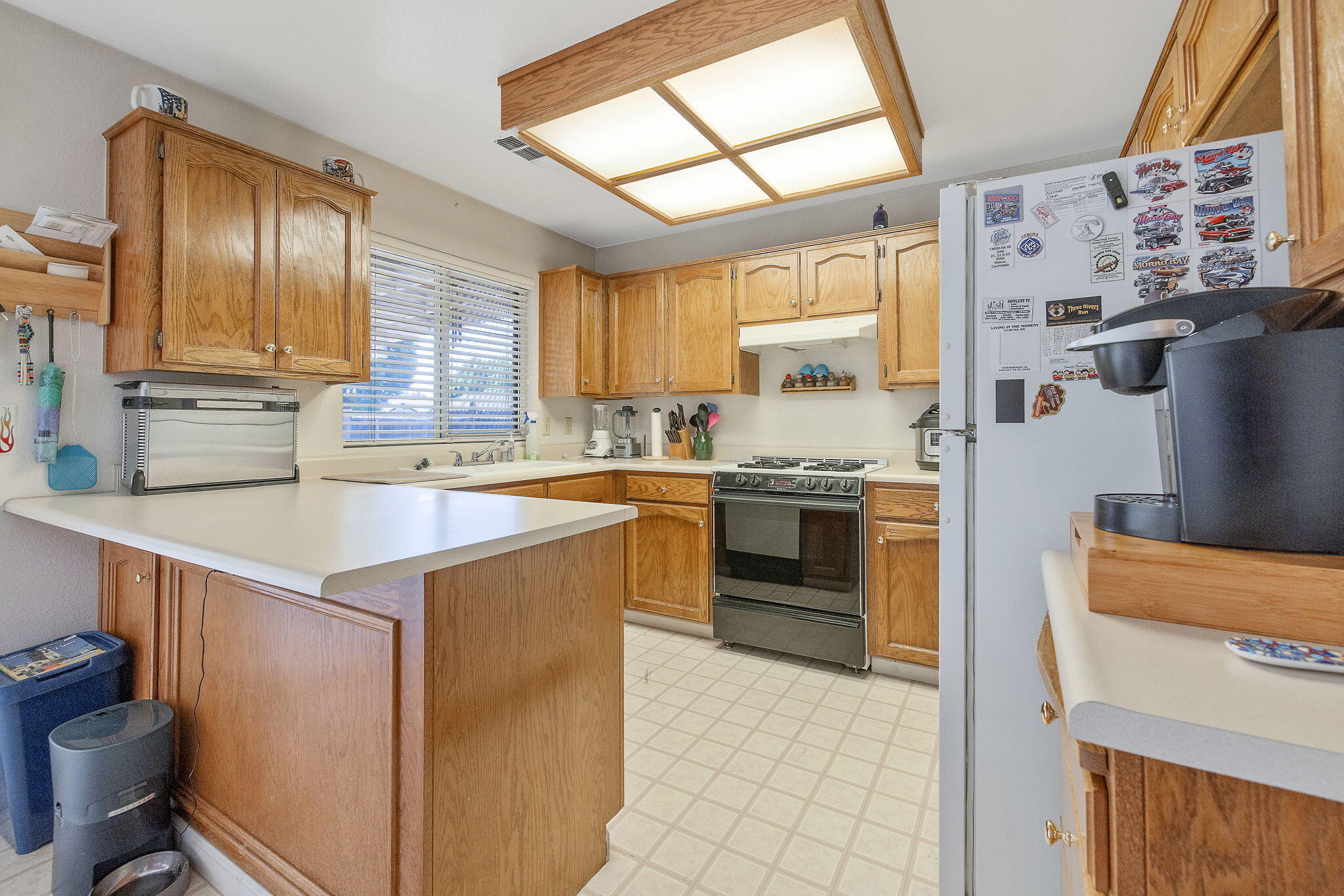 3239 W Packwood Ct, Visalia, CA 93277