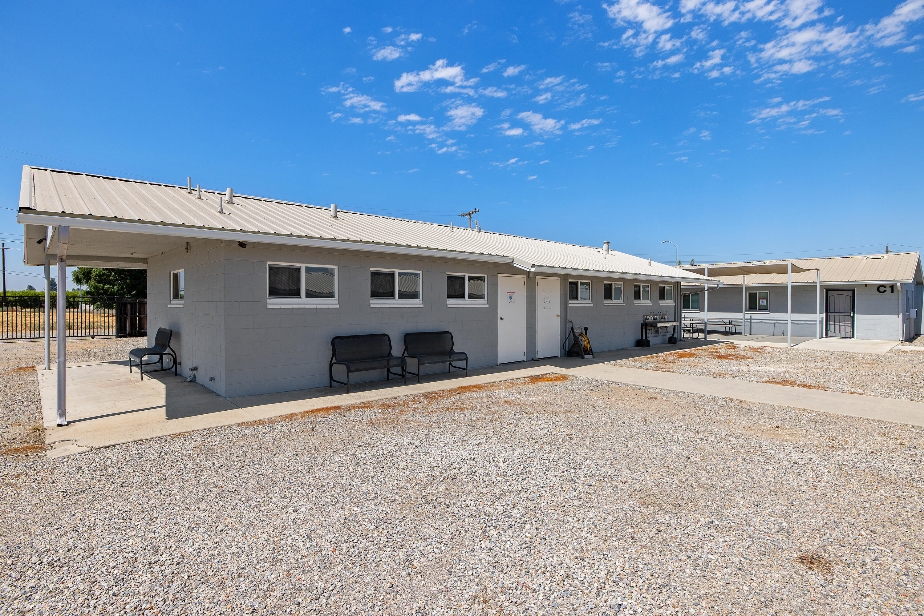 636 W Kern St, Dinuba, CA 93618