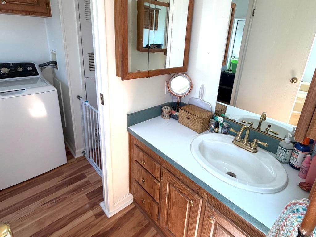 24205 Lomitas Dr #A, Woodlake, CA 93286