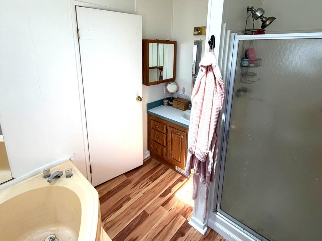 24205 Lomitas Dr #A, Woodlake, CA 93286