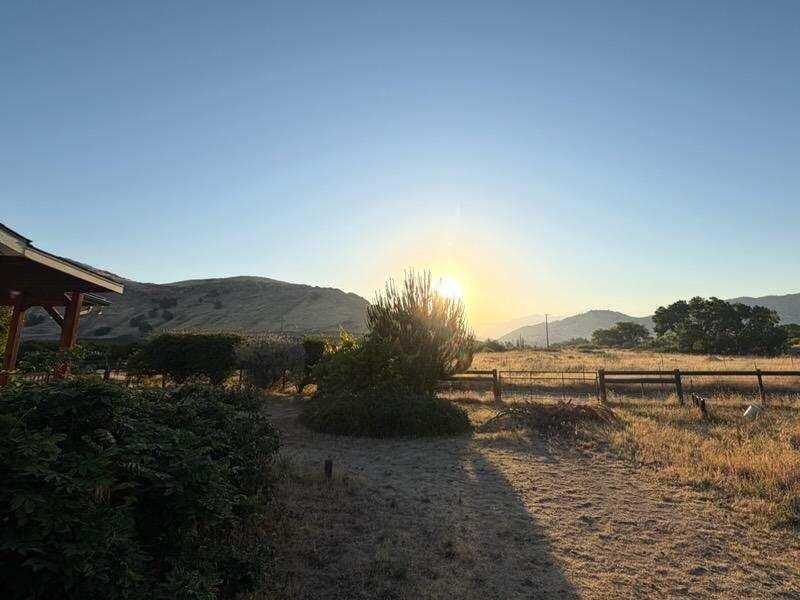 24205 Lomitas Dr #A, Woodlake, CA 93286