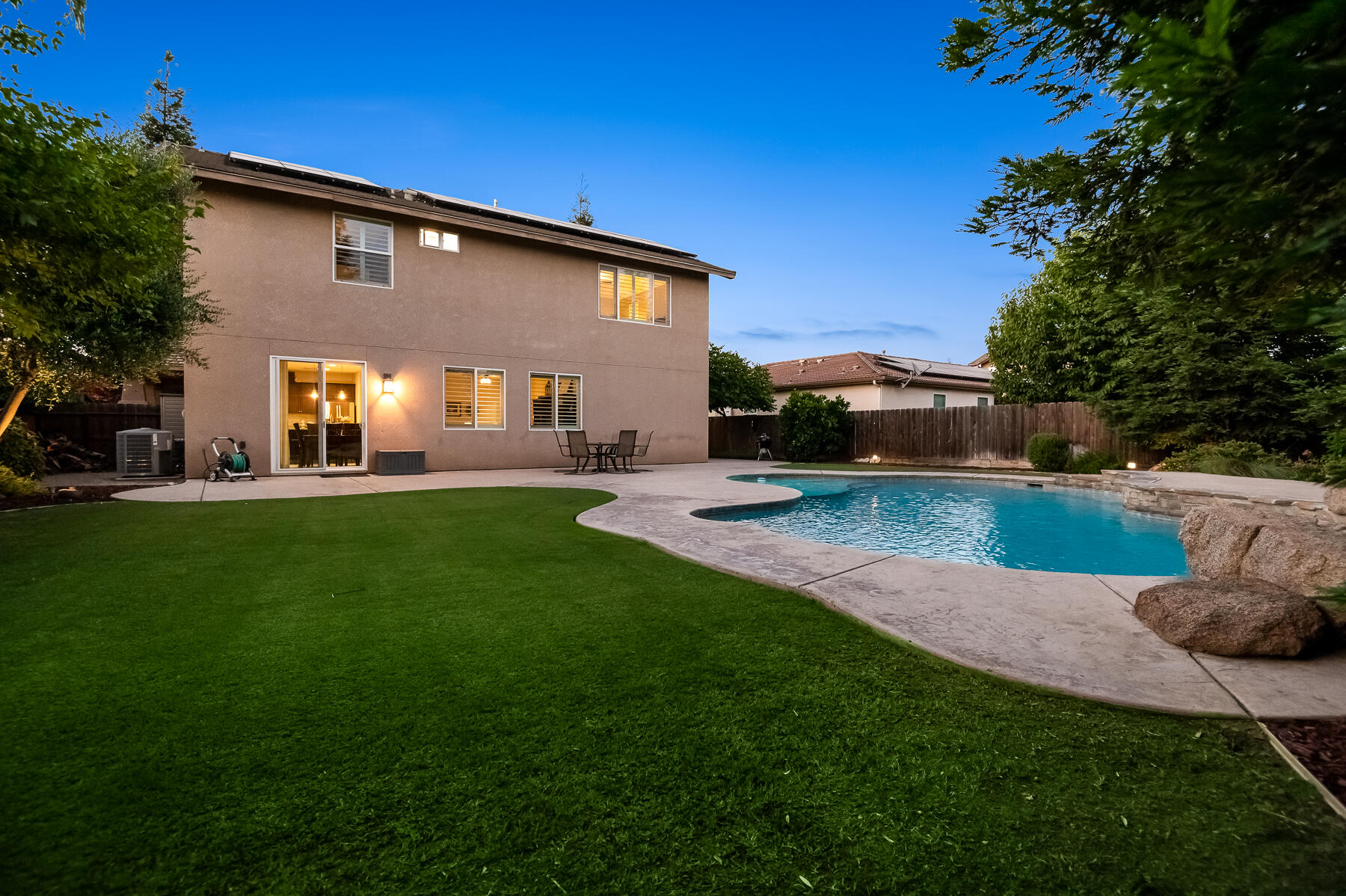 6301 W Oriole Ave, Visalia, CA 93291